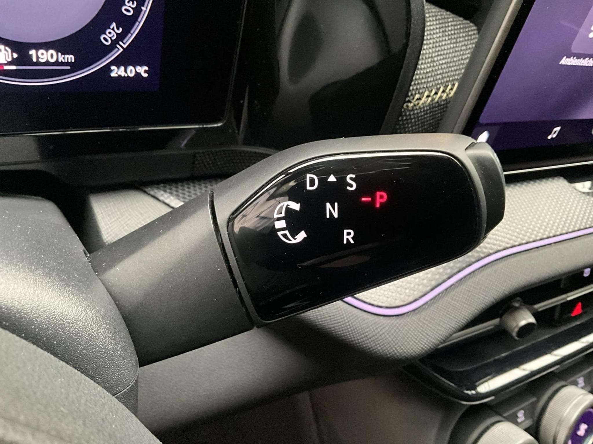Skoda Kodiaq Selection+DSG+4x4+P.Convenience+Light&View+ (2025) - Photo 12