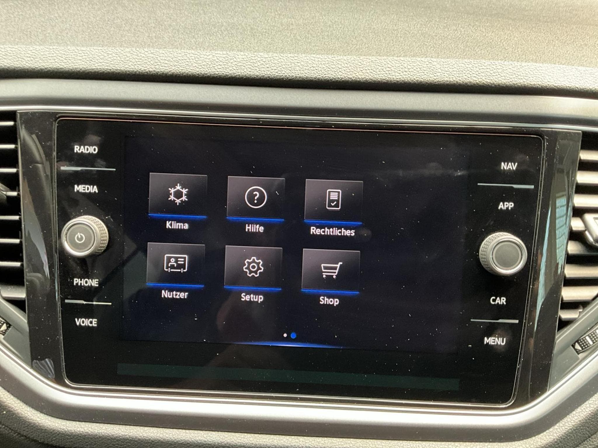 VW T-Roc R-Line+DSG+P.Aide+LM19+Black-Style (2022) - Photo 18