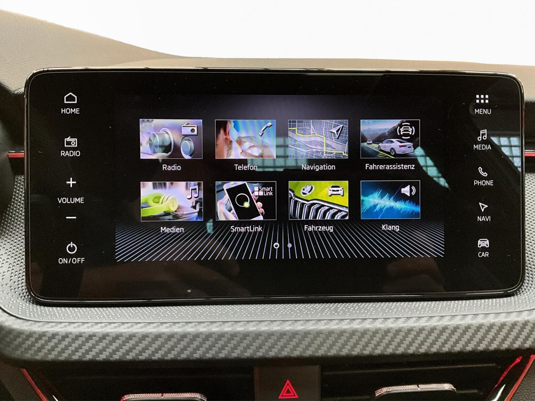 Skoda Kamiq Monte-Carlo+DSG+Pano+RearView+AHK (2025) - Photo 13