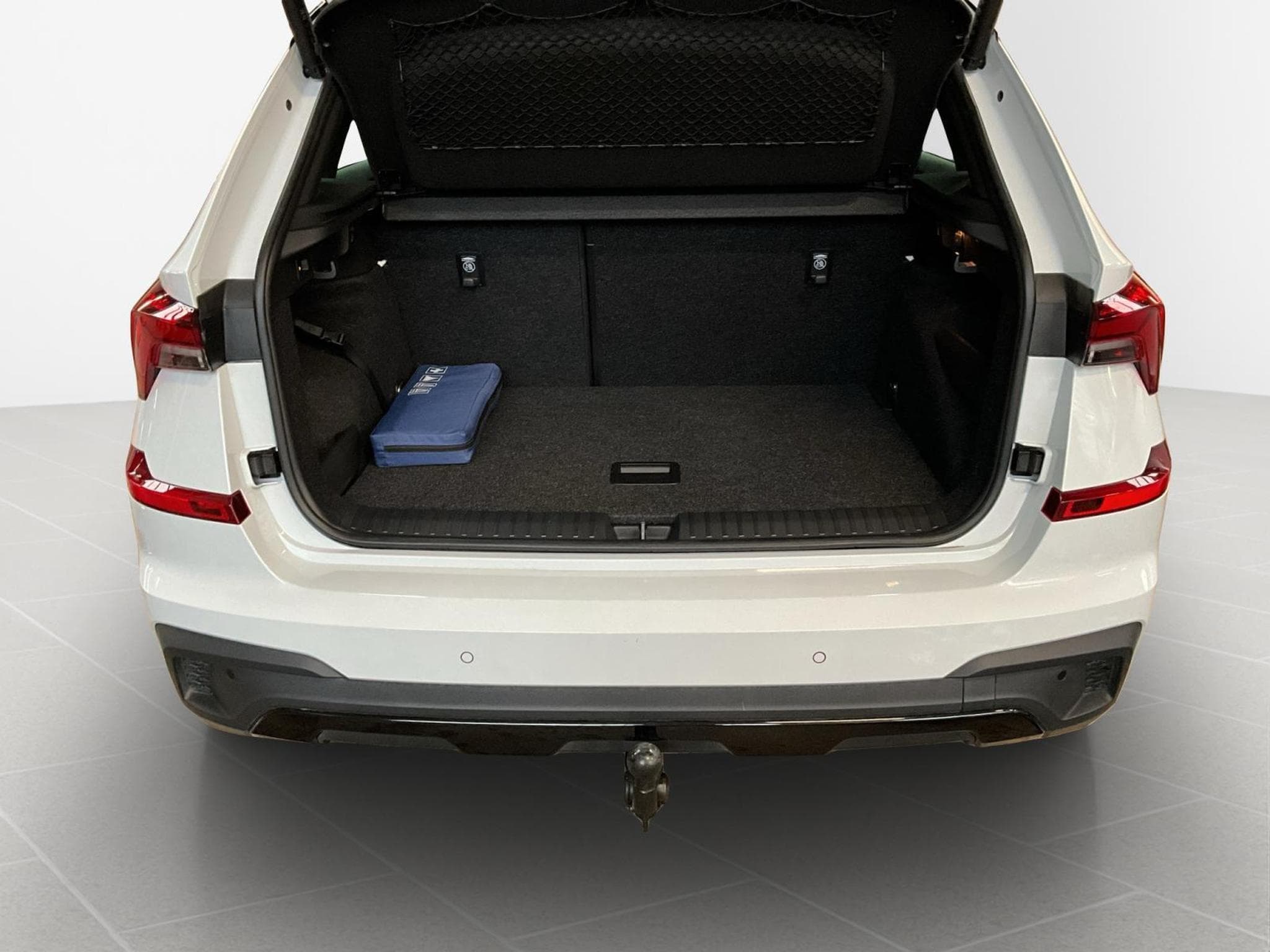 Skoda Kamiq Monte-Carlo+DSG+Pano+RearView+AHK (2025) - Photo 17