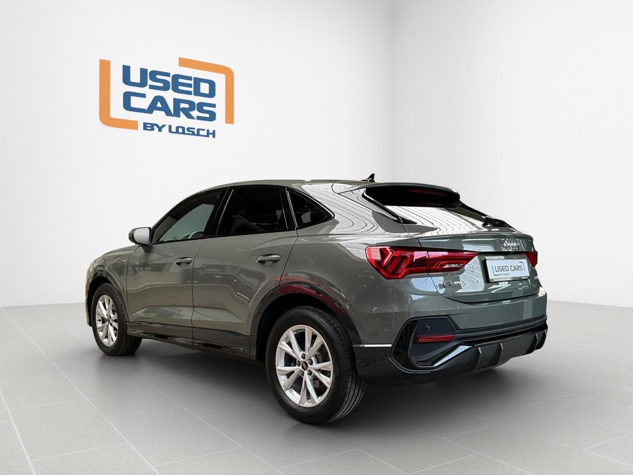 Audi Q3 SB+S-line+35TFSI+S-Tronic+P.Premium+Black-Style (2025) - Foto 5