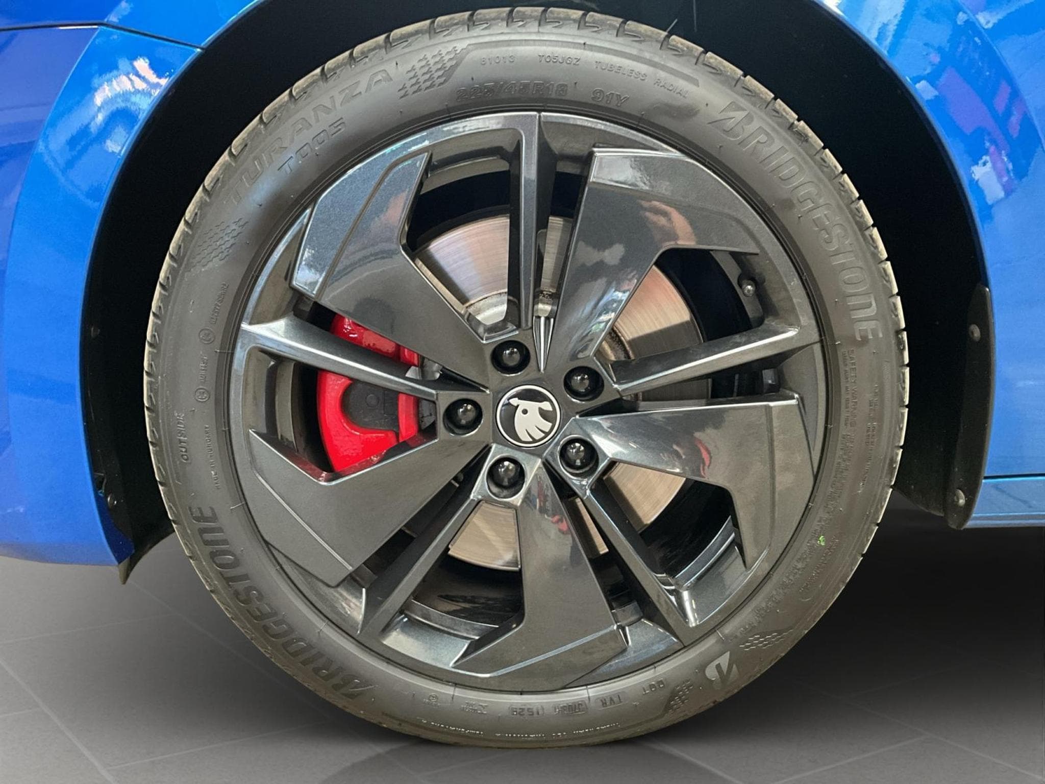 Skoda Octavia RS+DSG+AHK (2025) - Foto 8