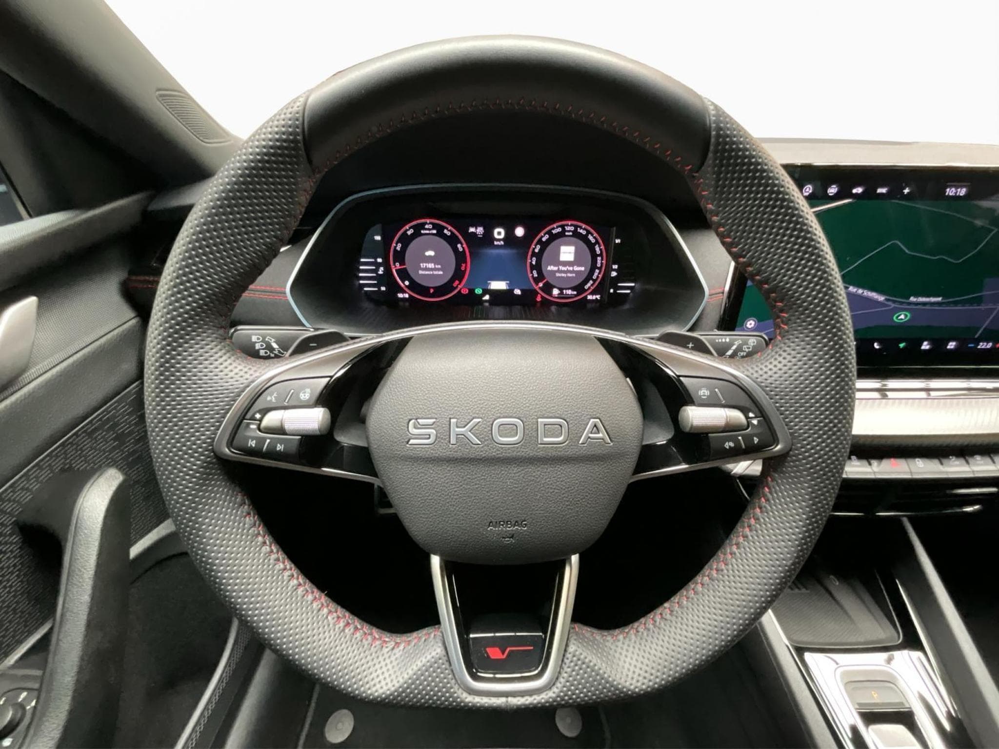 Skoda Octavia RS+DSG+AHK (2025) - Foto 10