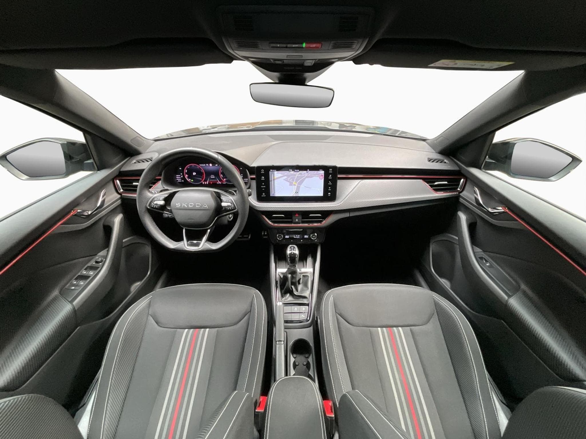 Skoda Kamiq Monte-carlo+DSG+LED+NAVI+P.Assissted+P.Park&Go (2025) - Foto 2