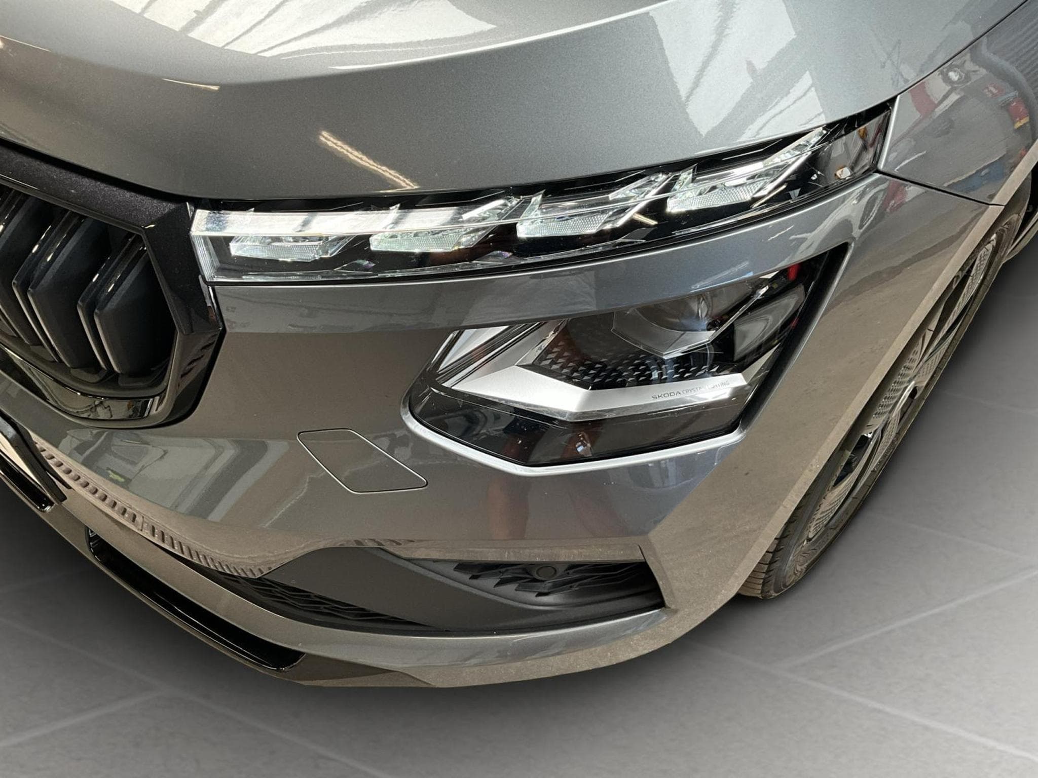 Skoda Kamiq Monte-carlo+DSG+LED+NAVI+P.Assissted+P.Park&Go (2025) - Foto 18