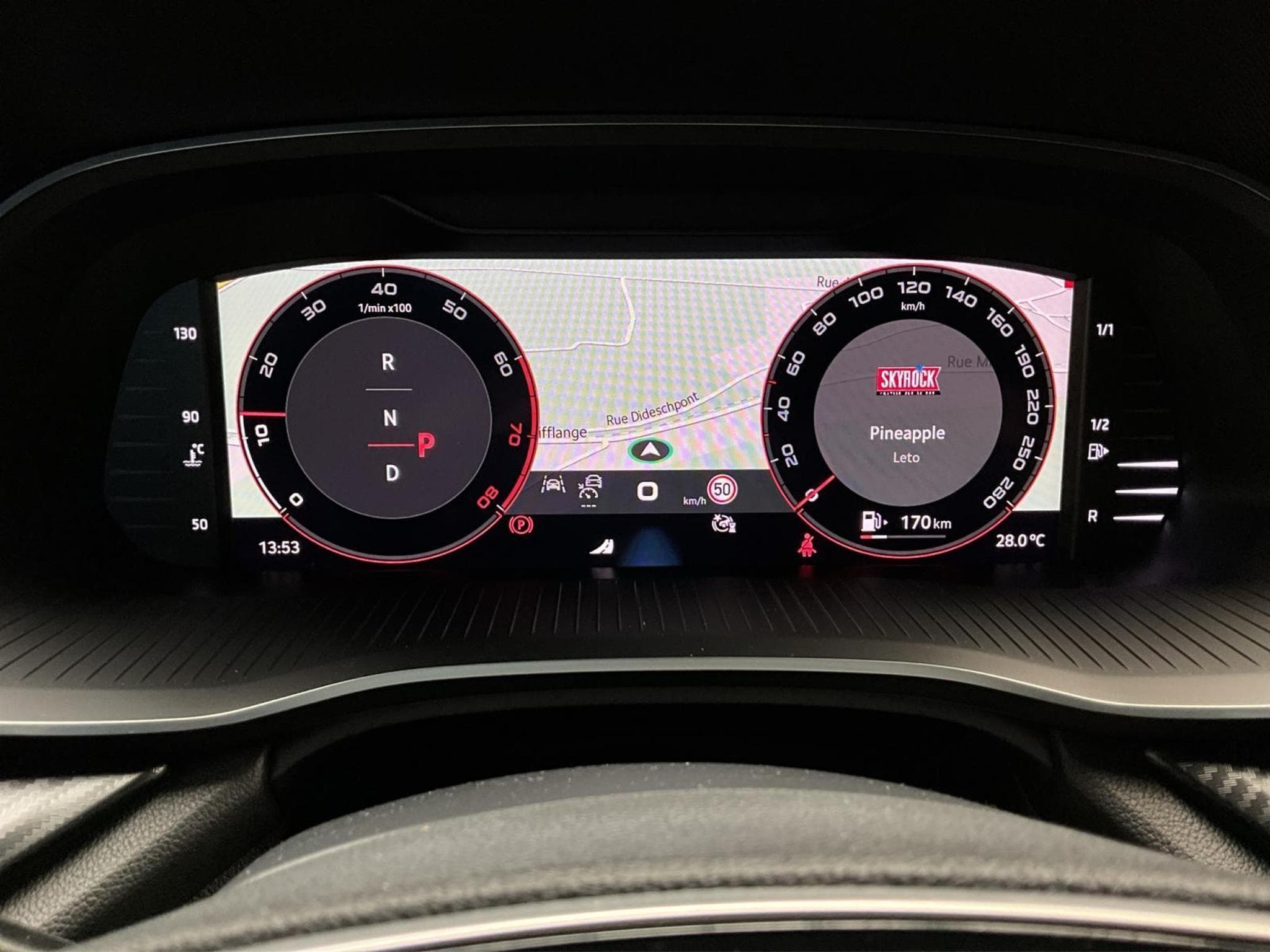 Skoda Octavia RS+DSG+DCC+LM19+P.Confort-Premium+360° (2025) - Foto 11