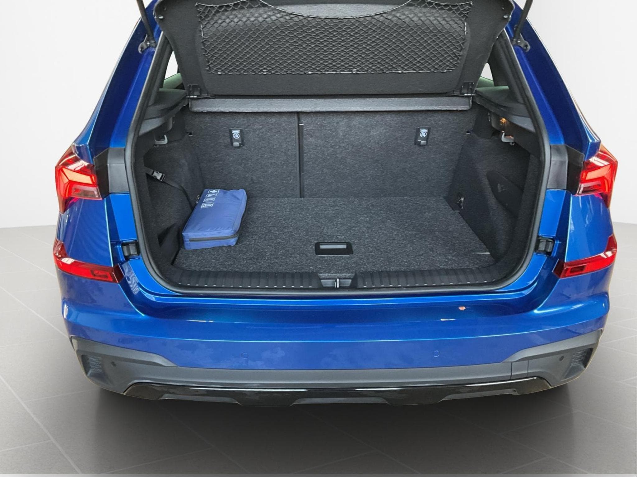 Skoda Kamiq Monte-Carlo+DSG+RearView+P.Simply-Clever+ (2025) - Foto 17
