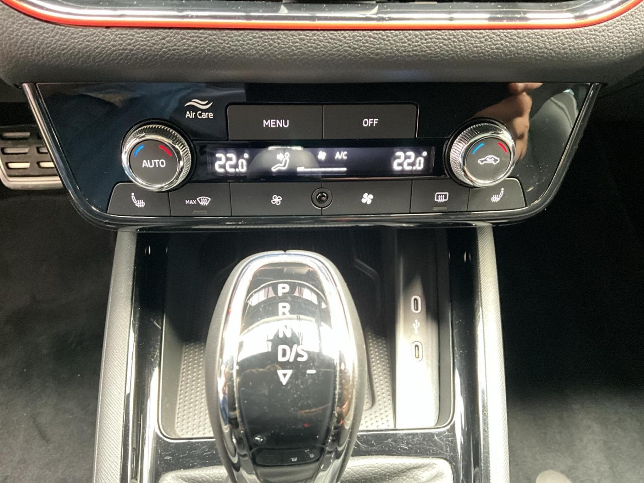 Skoda Kamiq Monte-Carlo+DSG+RearView+P.Simply-Clever+ (2025) - Foto 20