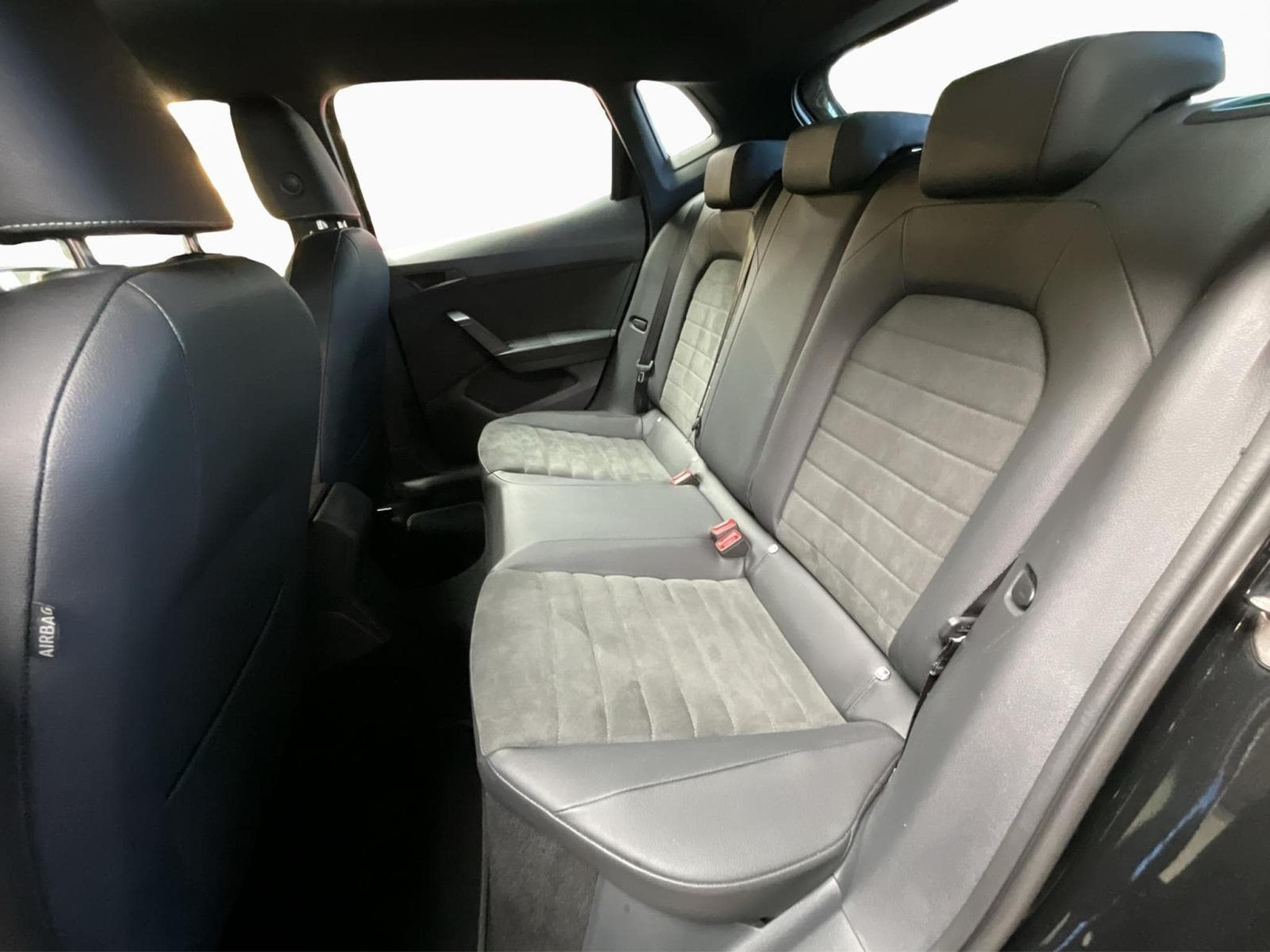 Seat Ibiza Xcellence+Virtual-Cockpit+P.Vision+P.Luxe+Full-Link (2025) - Foto 15