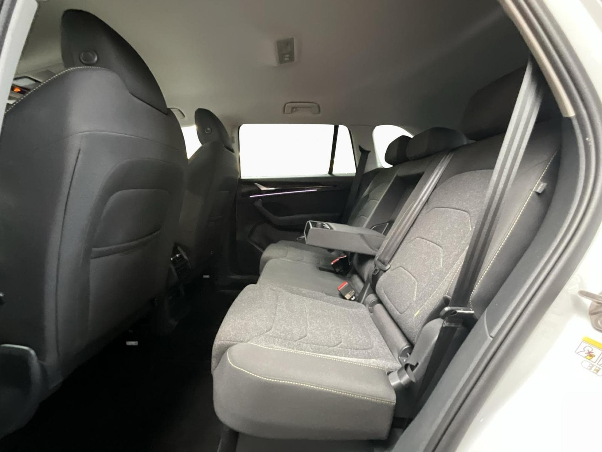 Skoda Kodiaq Selection+DSG+4x4+LM19+AHK+P.Light+P.Convenience (2025) - Foto 16