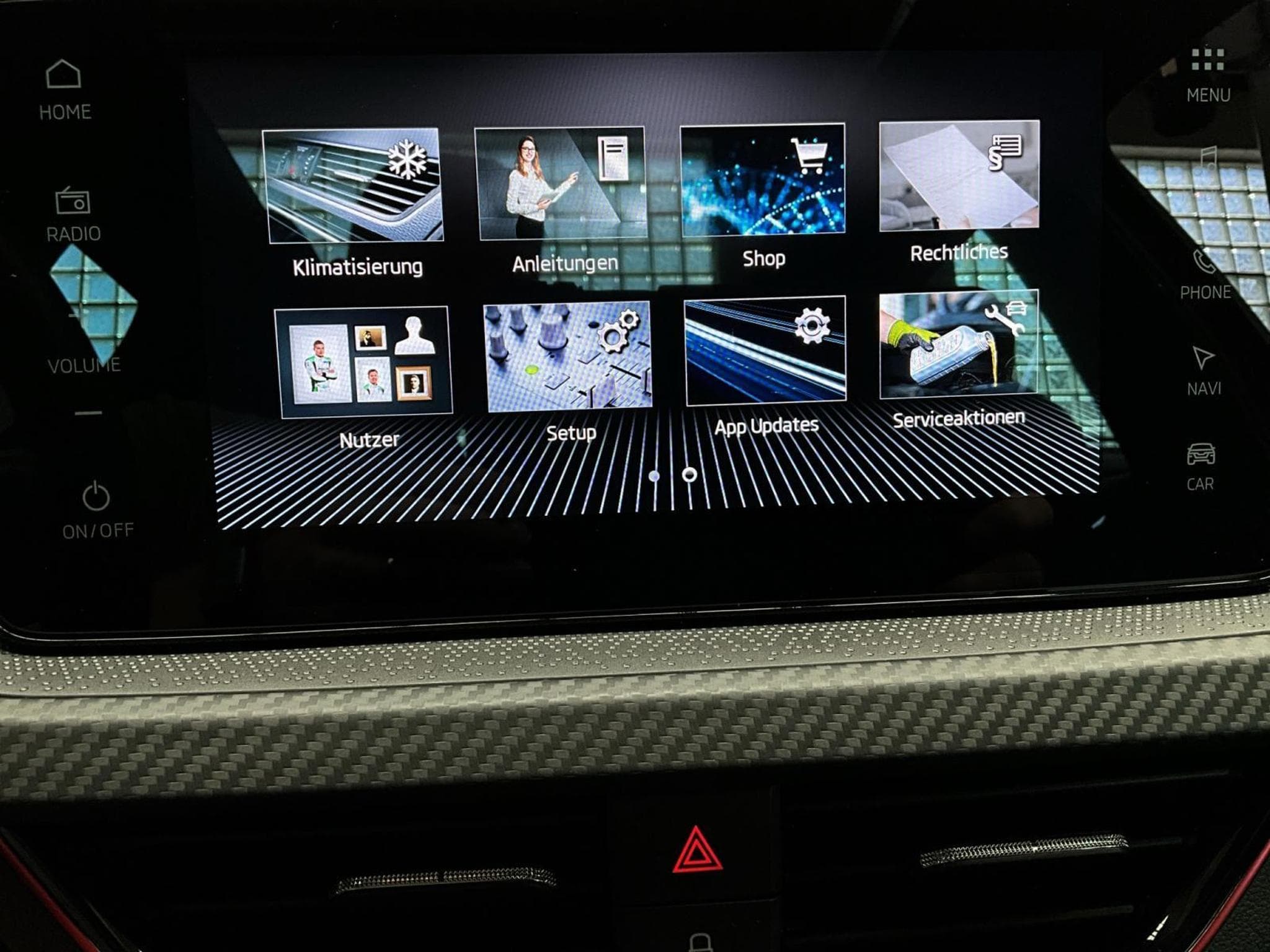 Skoda Kamiq Monte-Carlo+DSG+LED+NAVI+Pano+DAB (2025) - Foto 19