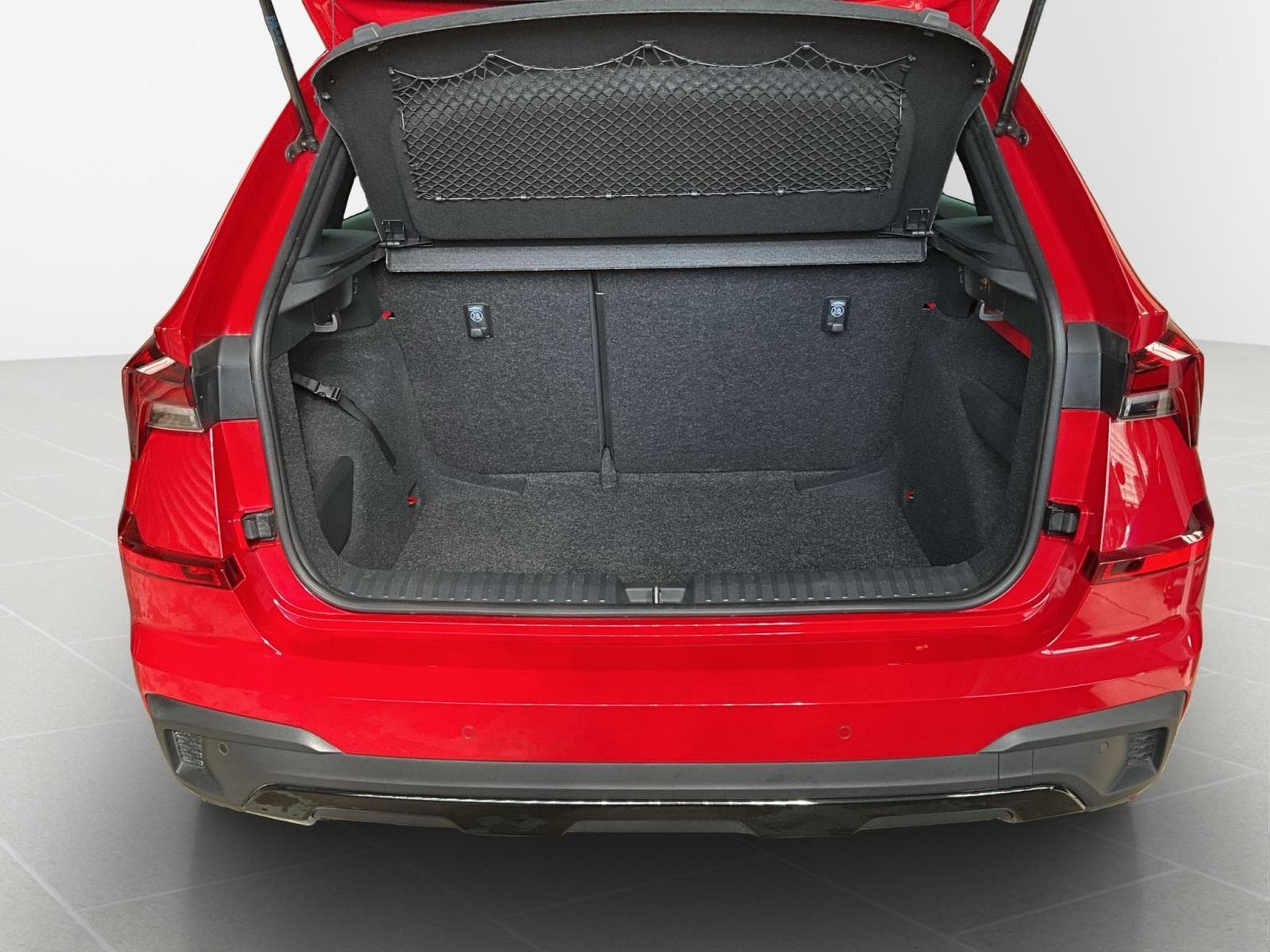 Skoda Kamiq Monte-Carlo+DSG+LED+NAVI+Pano+DAB (2025) - Foto 17