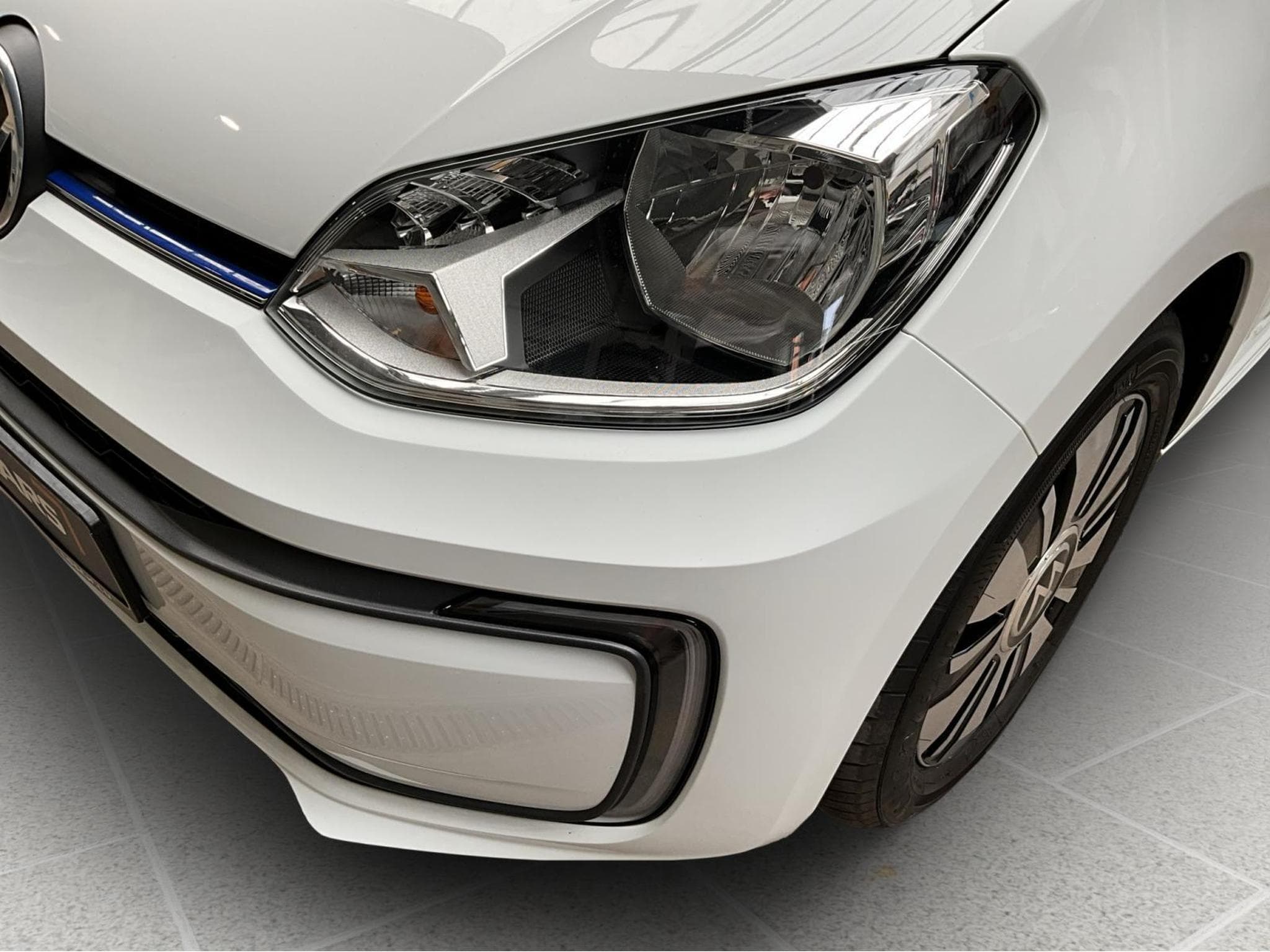 VW UP Style+P.Rangement+P.Aide+P.Confort (2022) - Foto 17