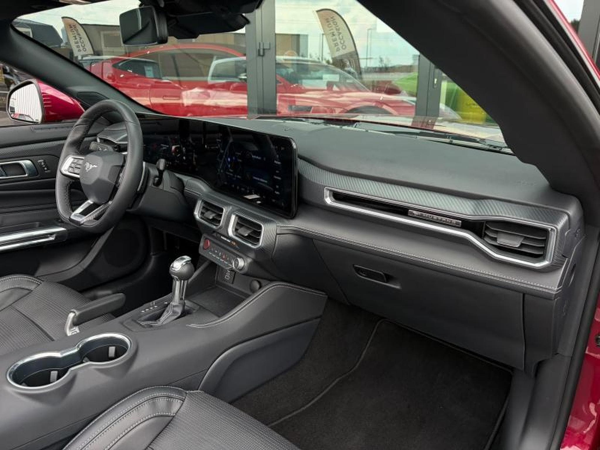 Ford Mustang GT (2025) - Foto 11