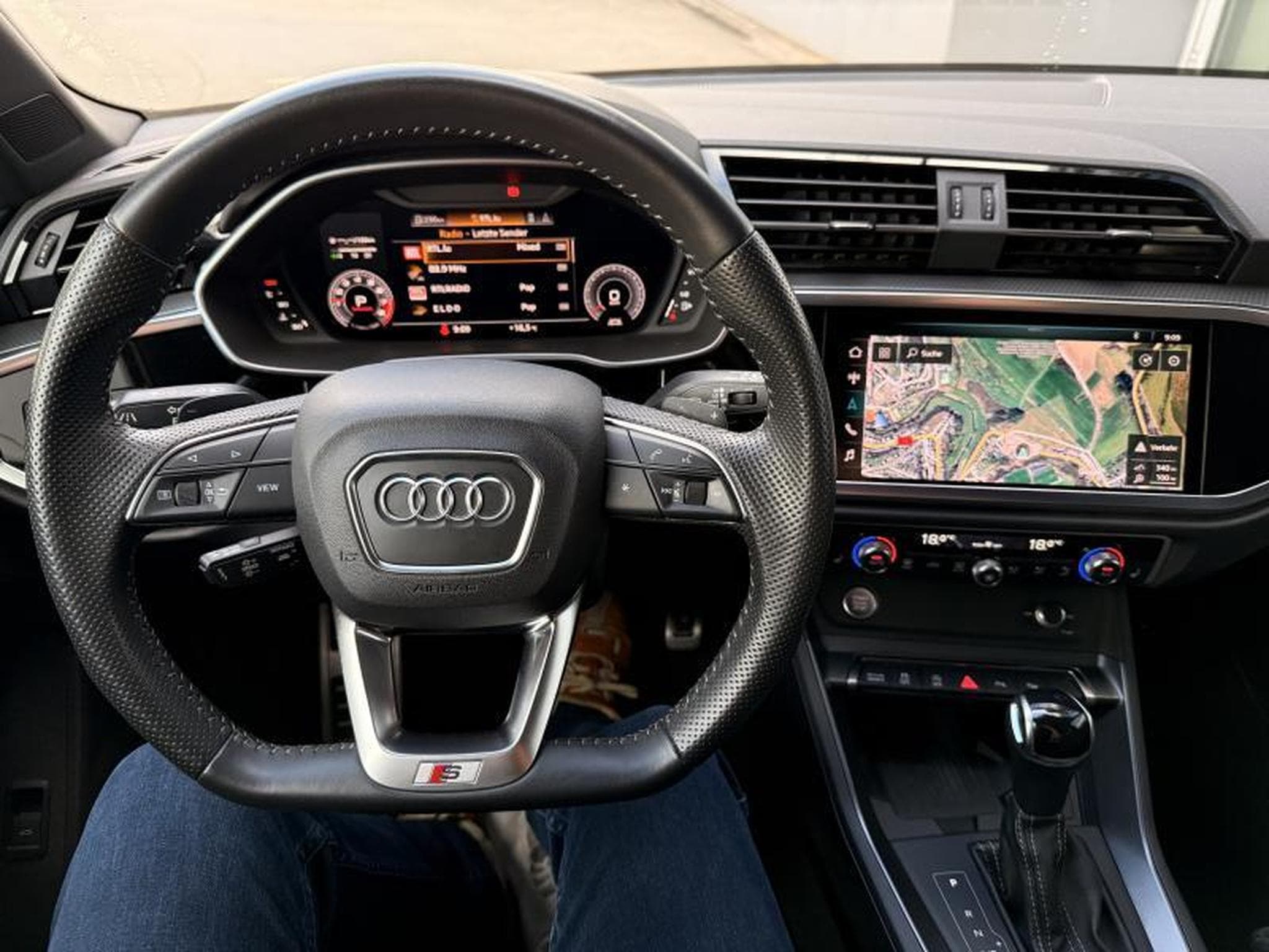 Audi Q3 advanced (2019) - Photo 6