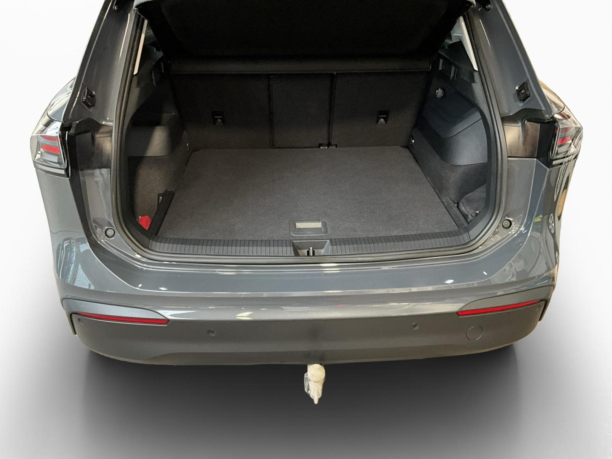 VW Tiguan Life+DSG+Harman-Kardan+LED+P.Design (2025) - Photo 16