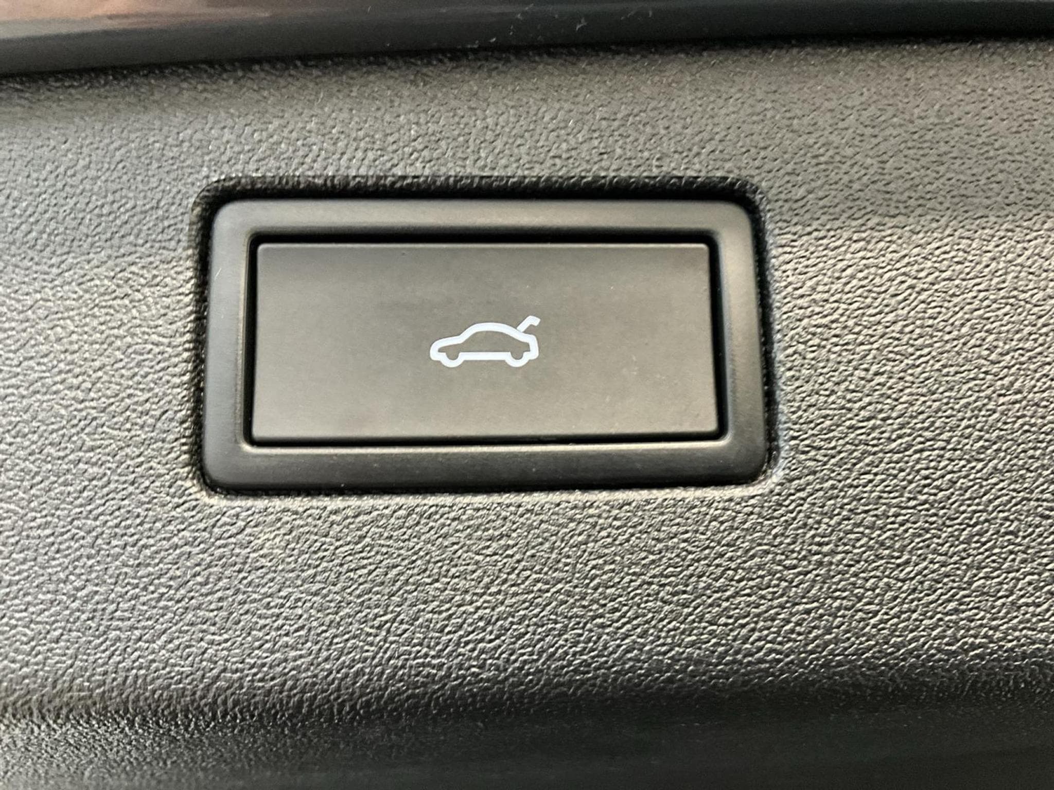 VW Tiguan Life+DSG+Harman-Kardan+LED+P.Design (2025) - Photo 18