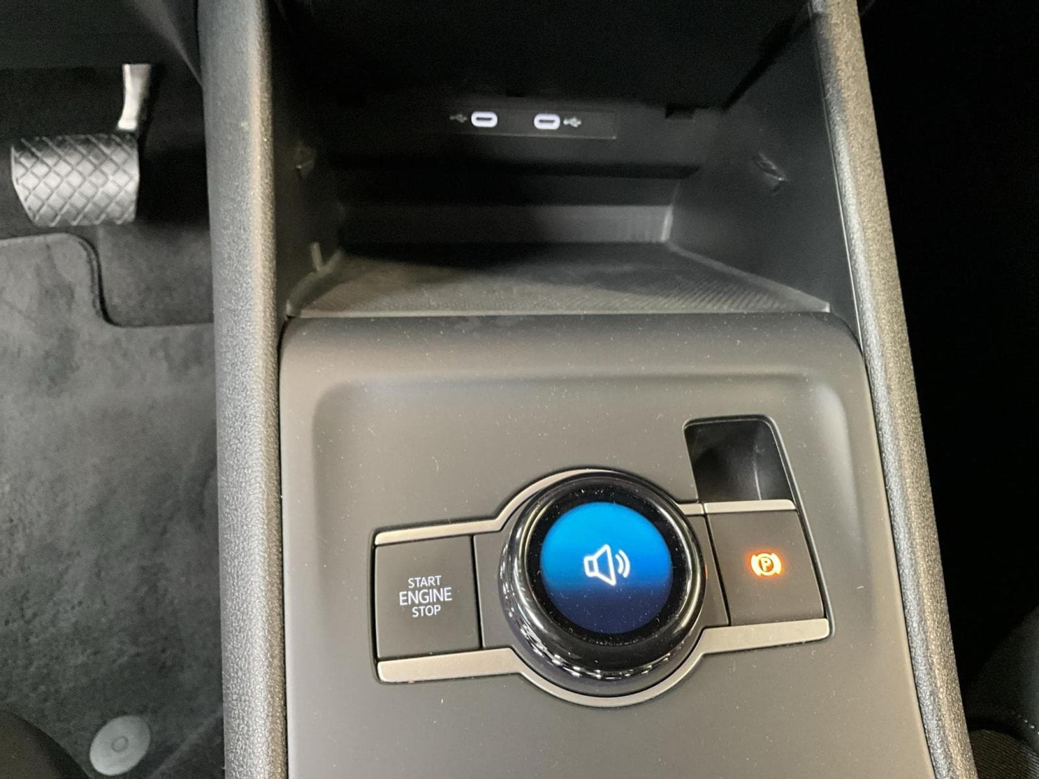 VW Tiguan Life+DSG+Harman-Kardan+LED+P.Design (2025) - Photo 21