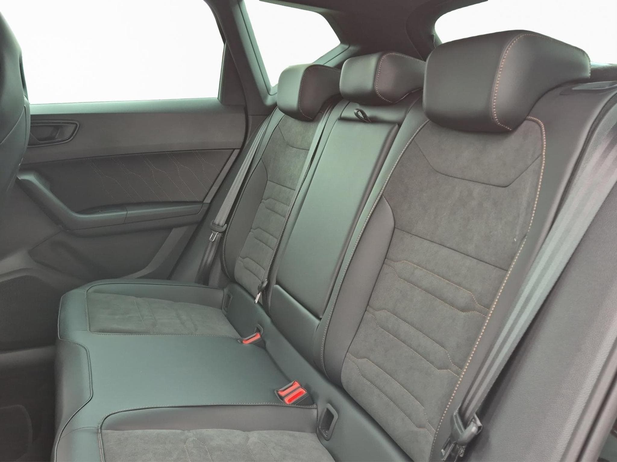 Cupra Ateca 1.5 TSI (2026) - Foto 14