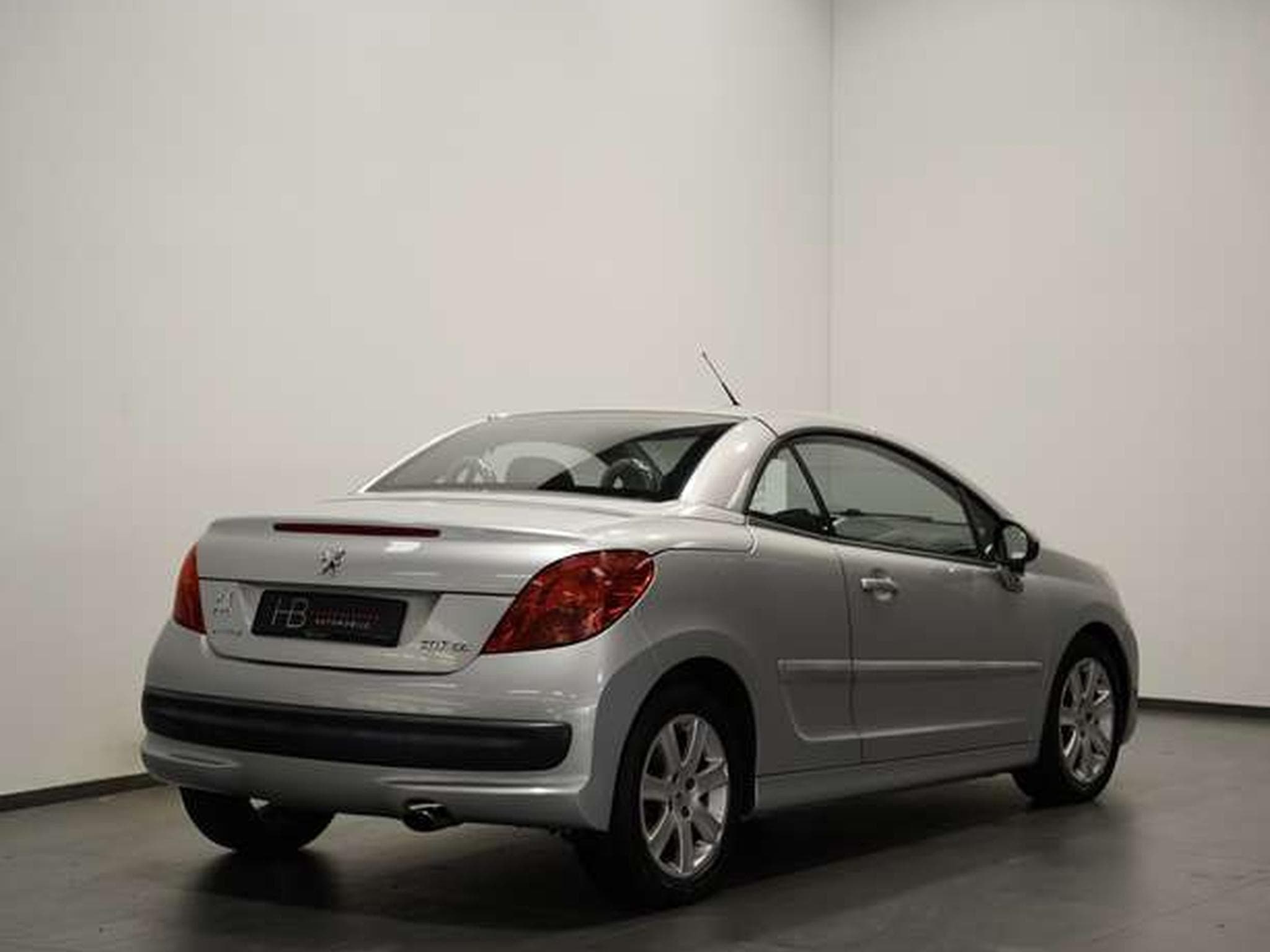 Peugeot 207 Sport *Einparkhilfe *Windschott *Winter-P (2009) - Photo 5