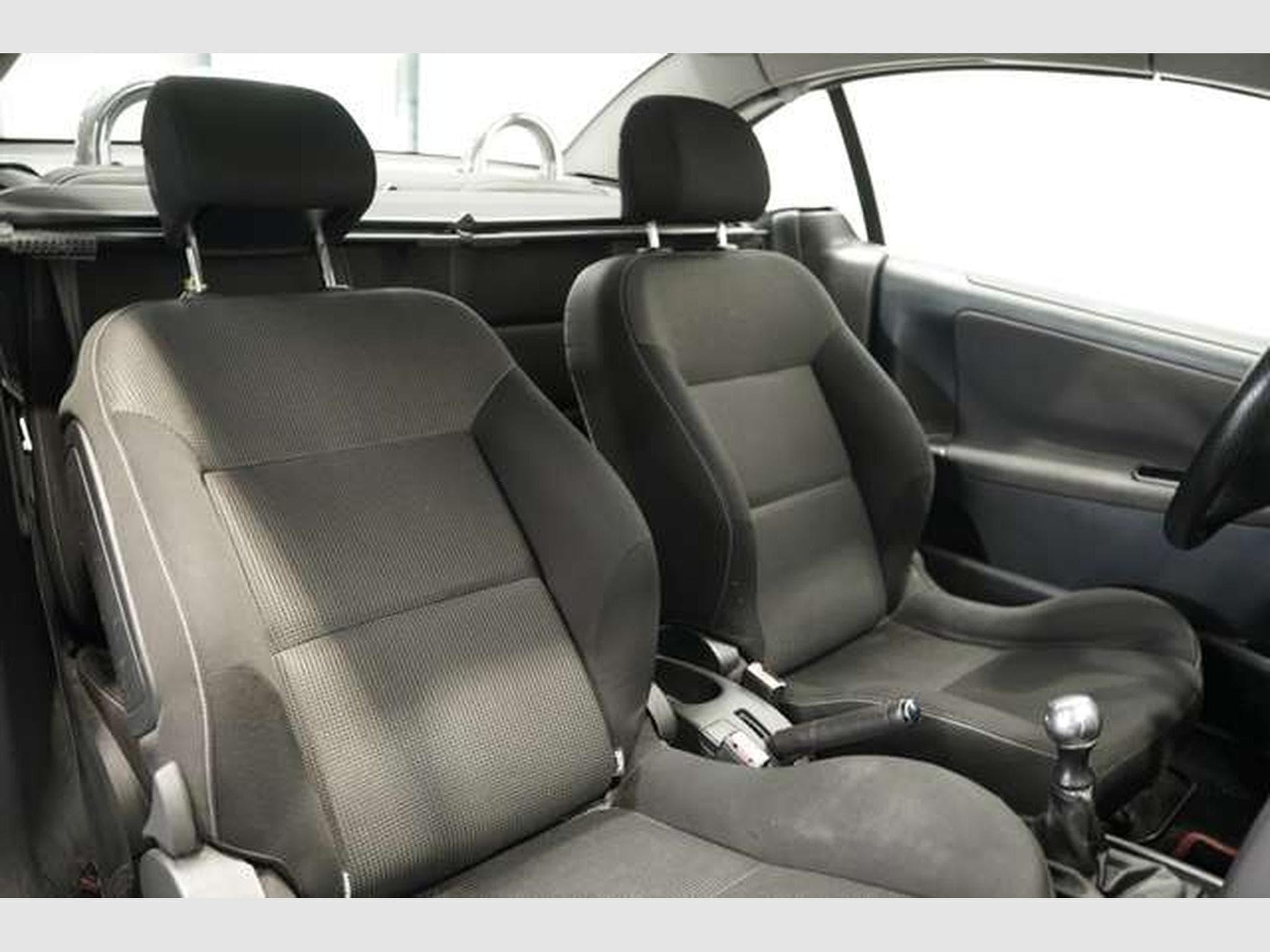 Peugeot 207 Sport *Einparkhilfe *Windschott *Winter-P (2009) - Photo 11