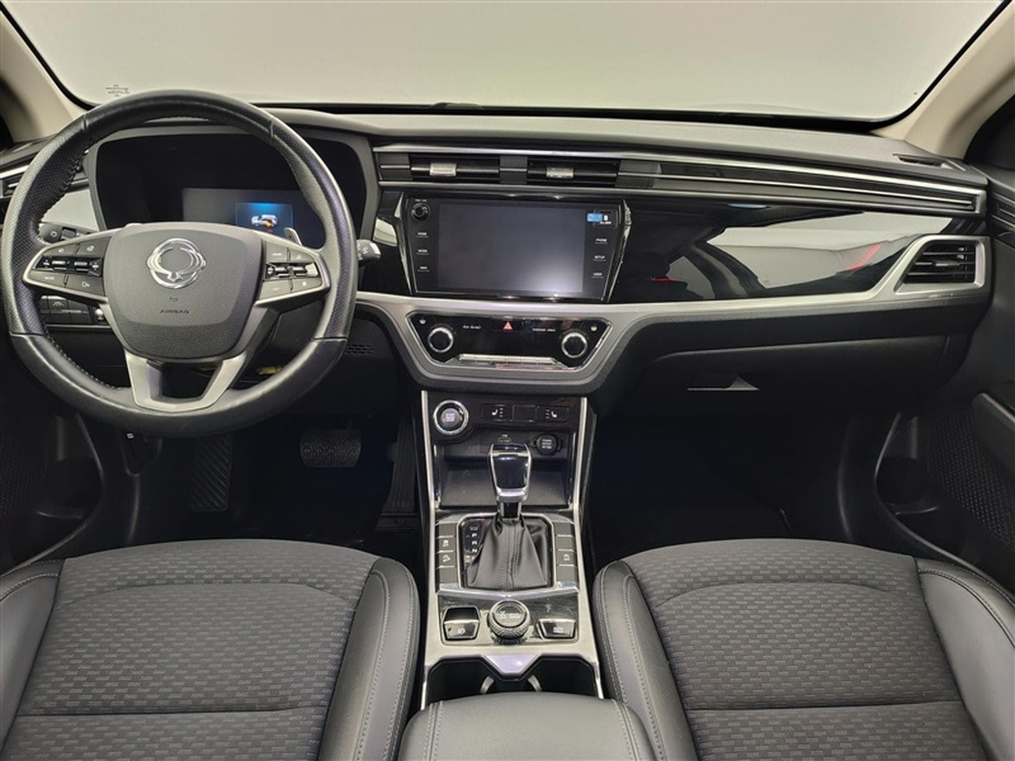 SsangYong Korando 1.5 T-GDI 4WD Onyx (EU6d) (2022) - Foto 8