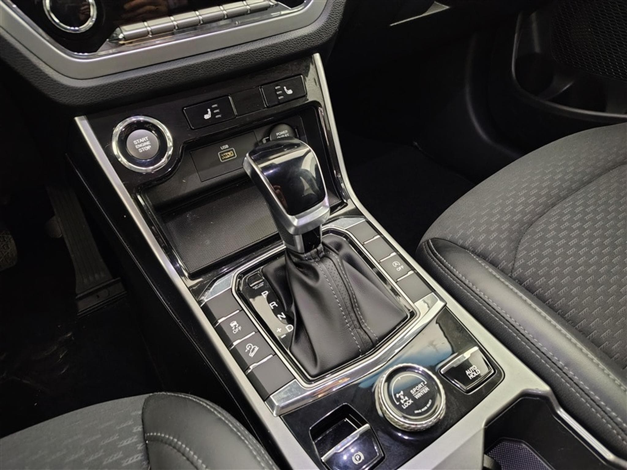 SsangYong Korando 1.5 T-GDI 4WD Onyx (EU6d) (2022) - Foto 12