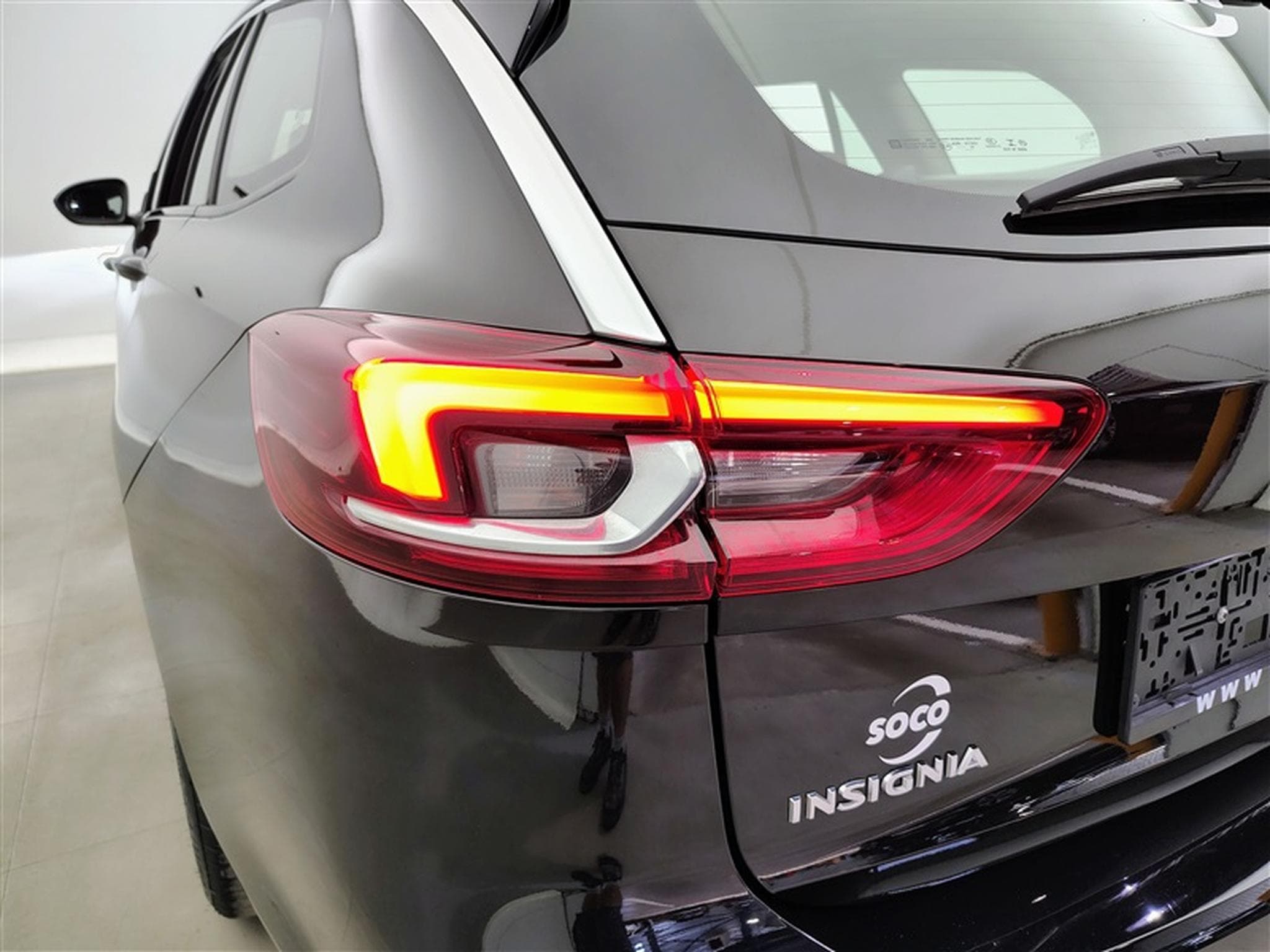 Opel Insignia 1.5 Turbo D Elégance NAVI / FULL LED / S-CUIR (2021) - Foto 16