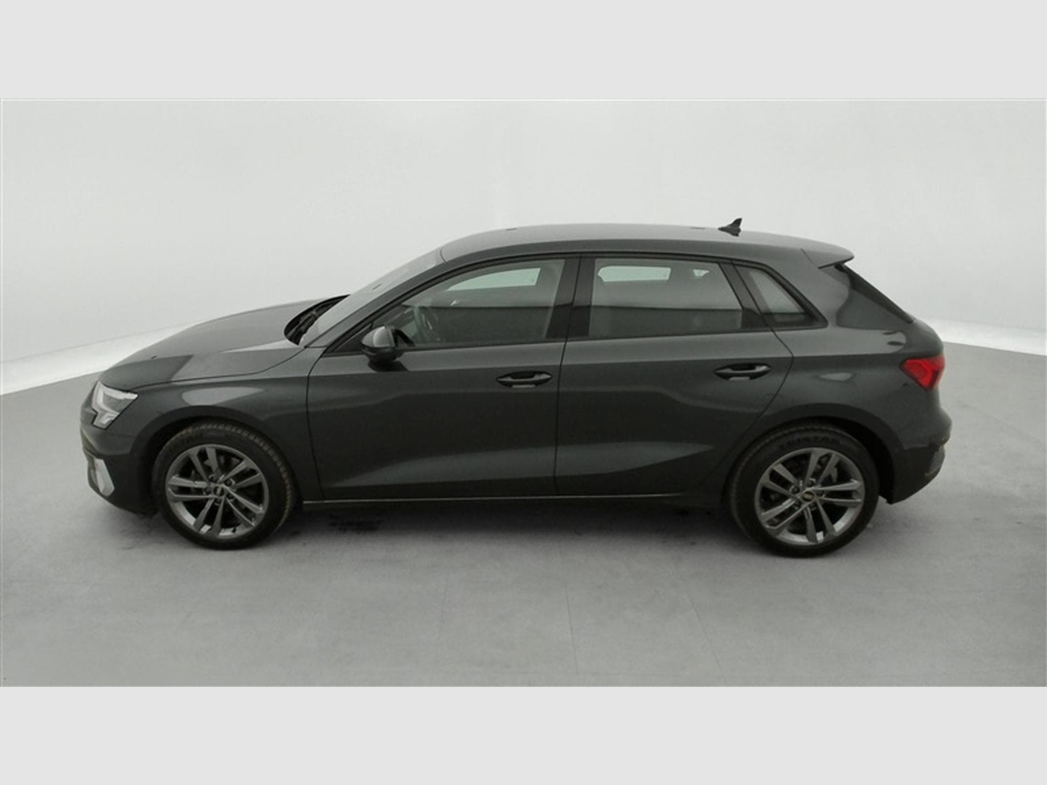 Audi A3 30 TFSI Advanced S tronic NAVI/FULL LED/JA17/PDC (2023) - Foto 3