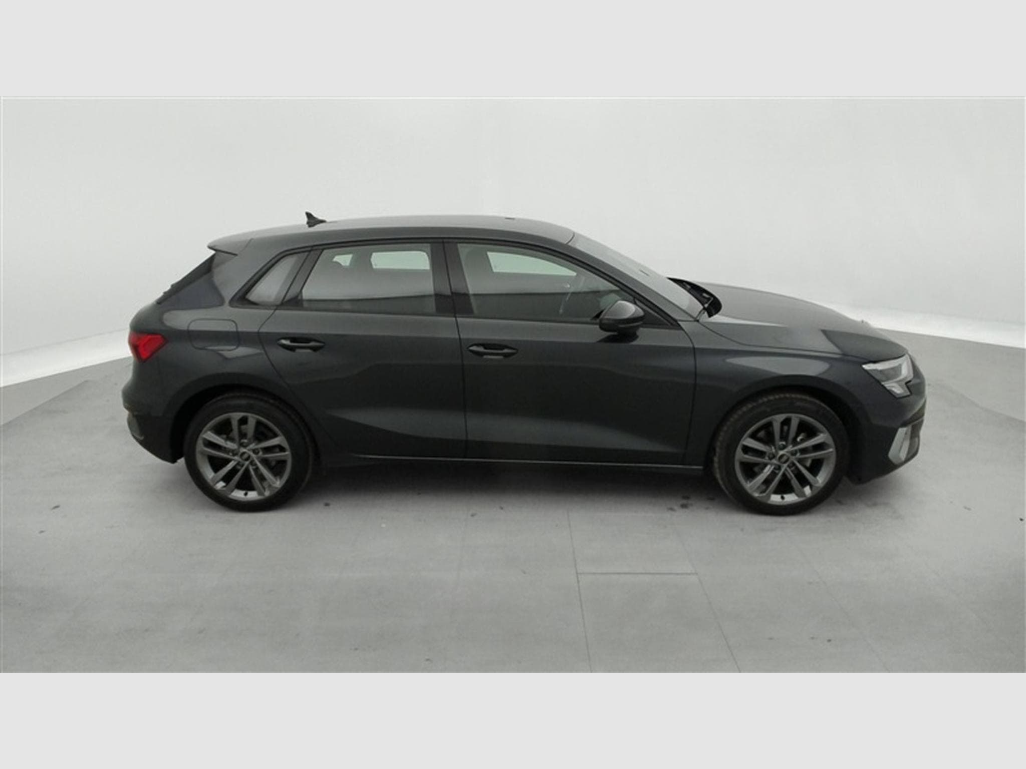 Audi A3 30 TFSI Advanced S tronic NAVI/FULL LED/JA17/PDC (2023) - Foto 24