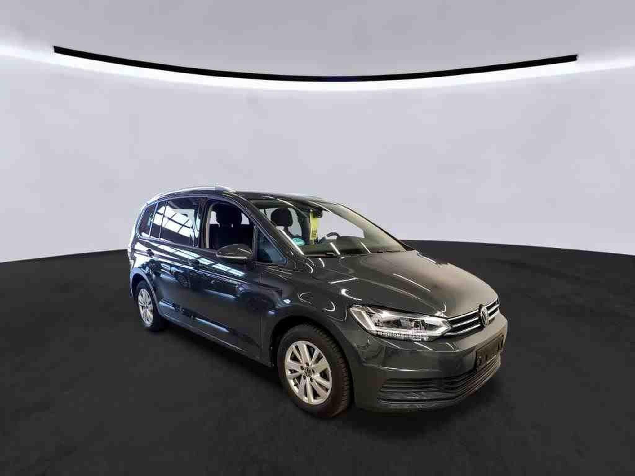 VW Touran Comfortline 1.5 TSI 150 CV DSG7 * 7 PLACES *CAM* *HAYON* ATT (2024) - Foto 3