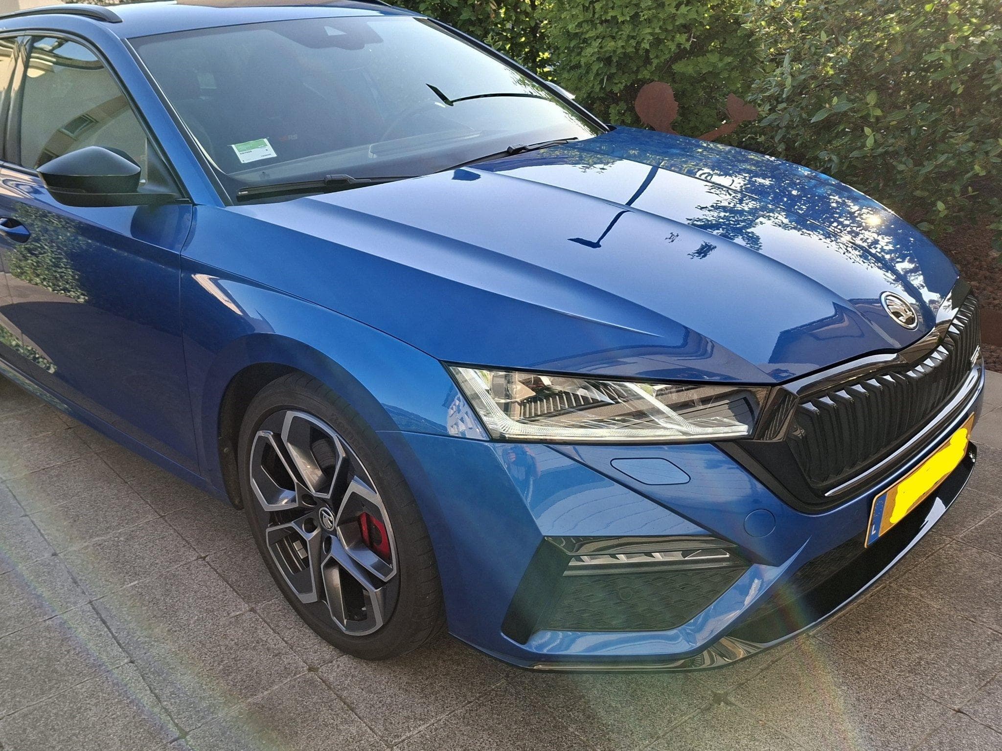 Skoda Octavia Combi RS 245CV Essence (2021) - Photo 3