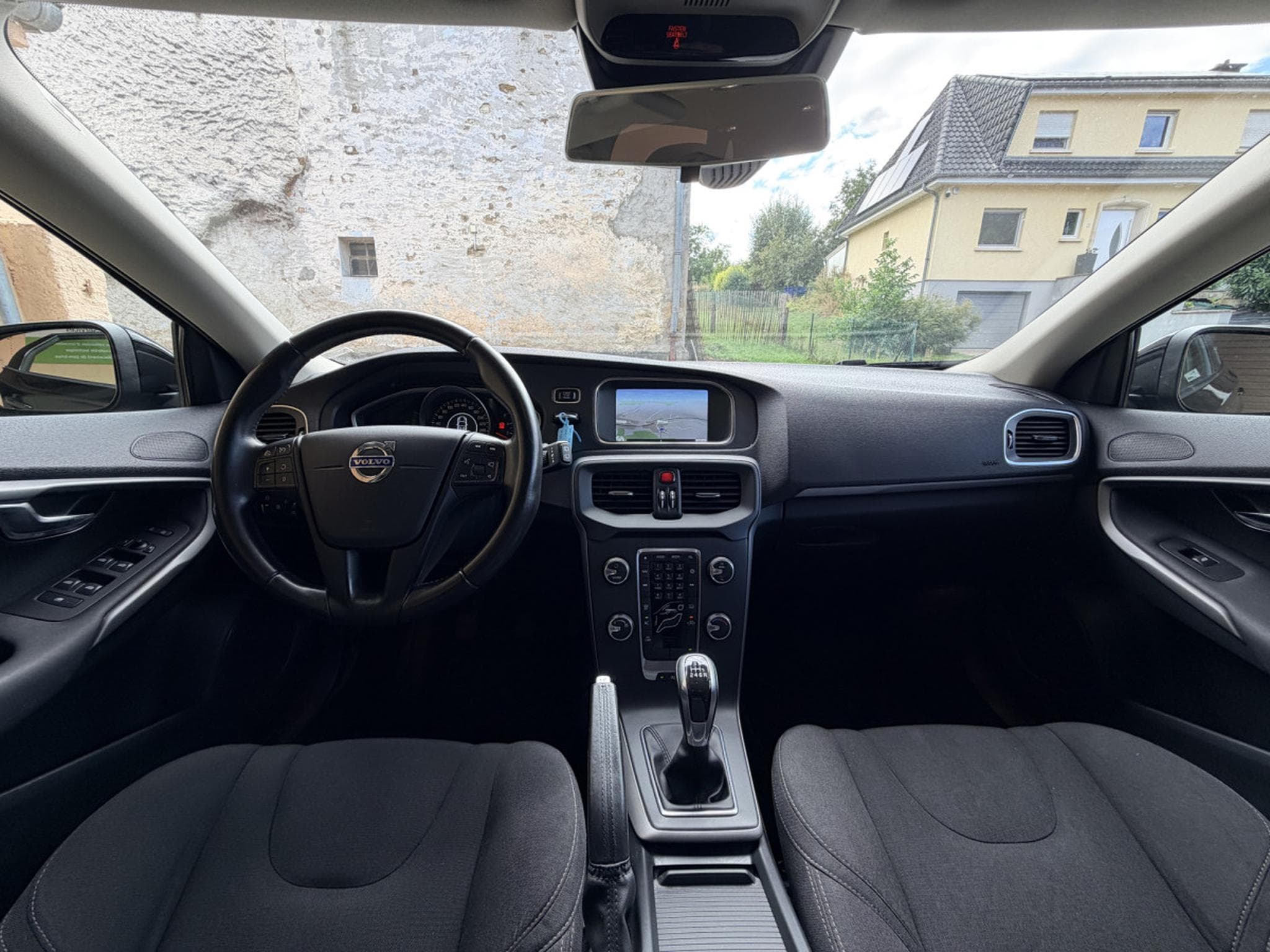 Volvo V40 D2 120CV (2015) - Photo 10
