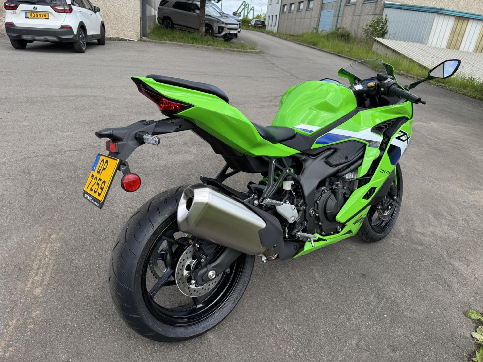 Kawasaki Ninja ZX-4RR (2026) - Photo 4