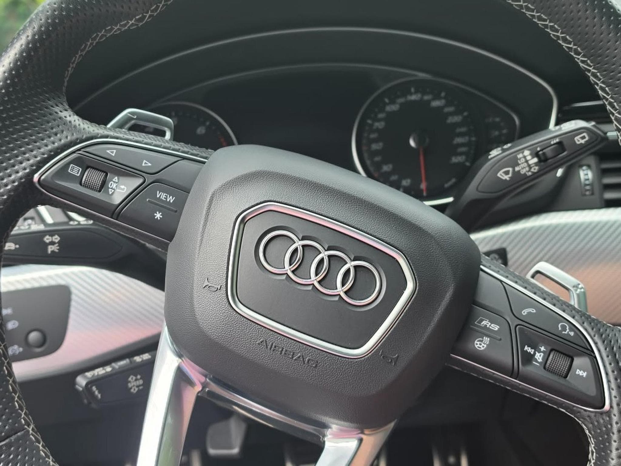 Audi RS4 RS (2023) - Photo 4