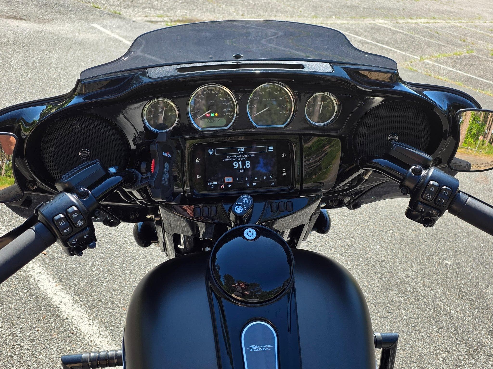Harley-Davidson Street Glide Special Street Glide Spécial (2020) - Photo 8