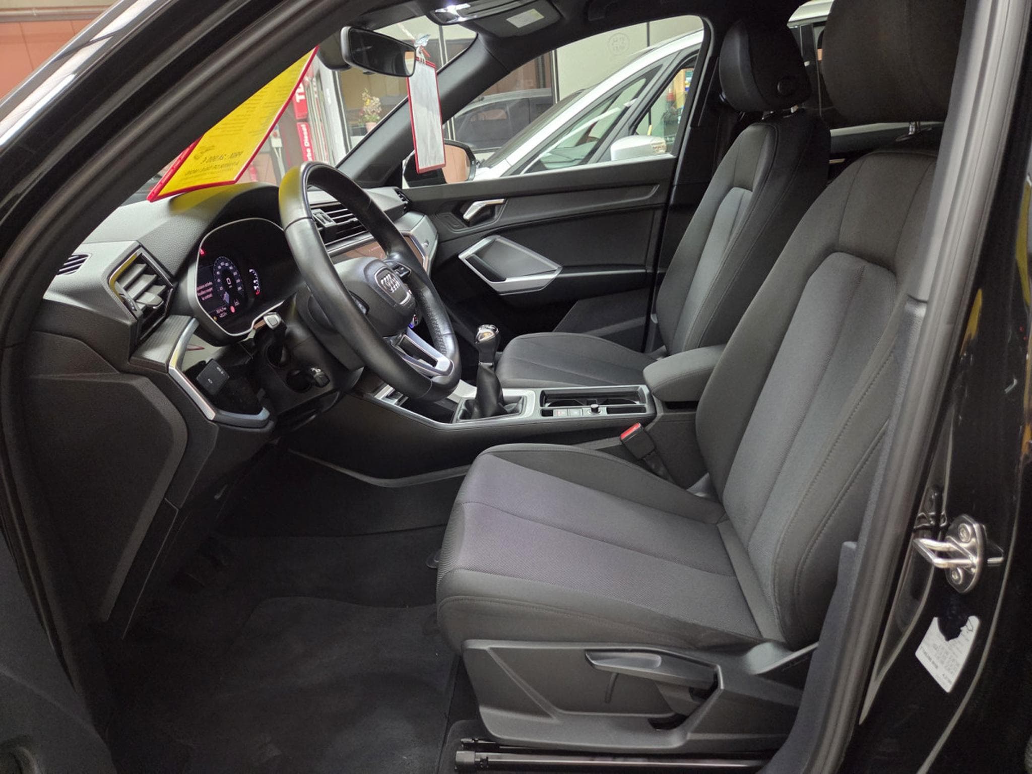 Audi Q3 35 TFSI 150CV BUSINESS (2021) - Photo 7