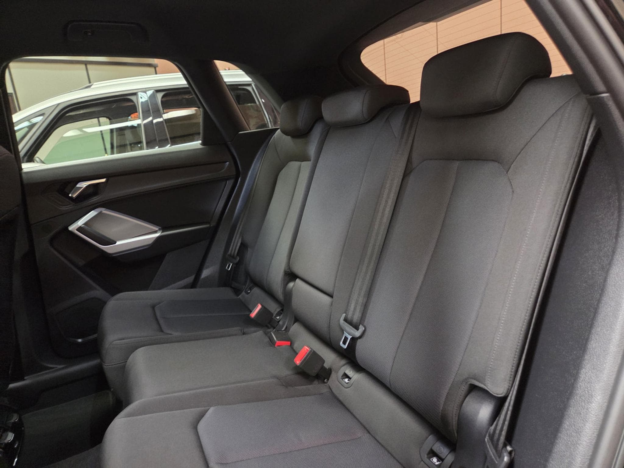 Audi Q3 35 TFSI 150CV BUSINESS (2021) - Photo 18