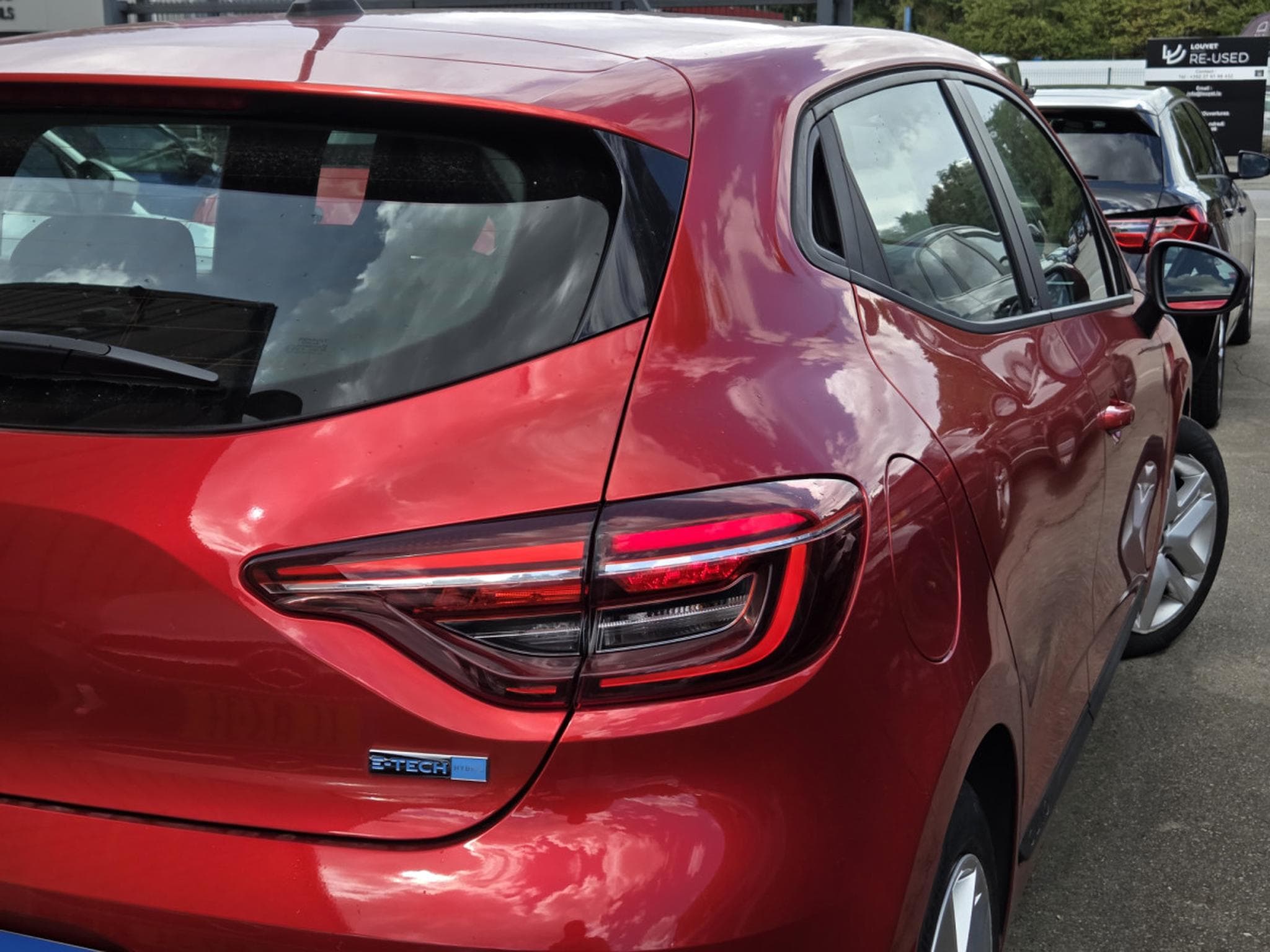 Renault Clio 1.6i E-Tech Hybride 140CV Corporate (2021) - Photo 5