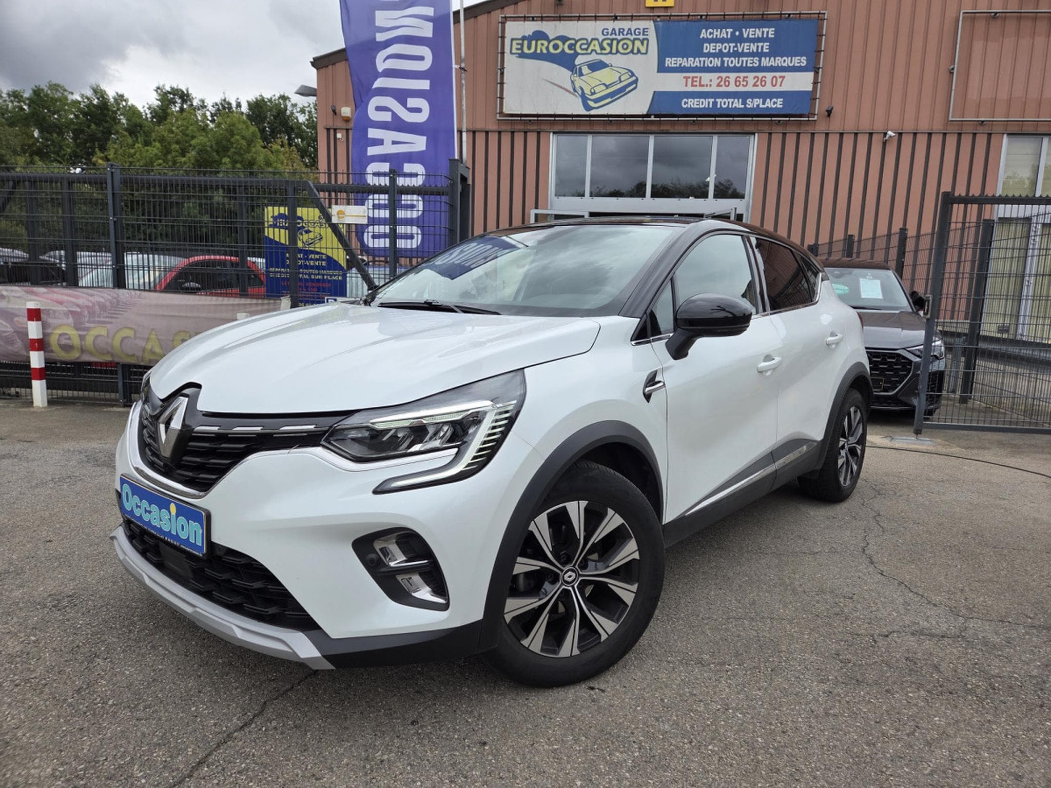 Renault Captur TCE 91CV BVM6 (2023) - Photo 1