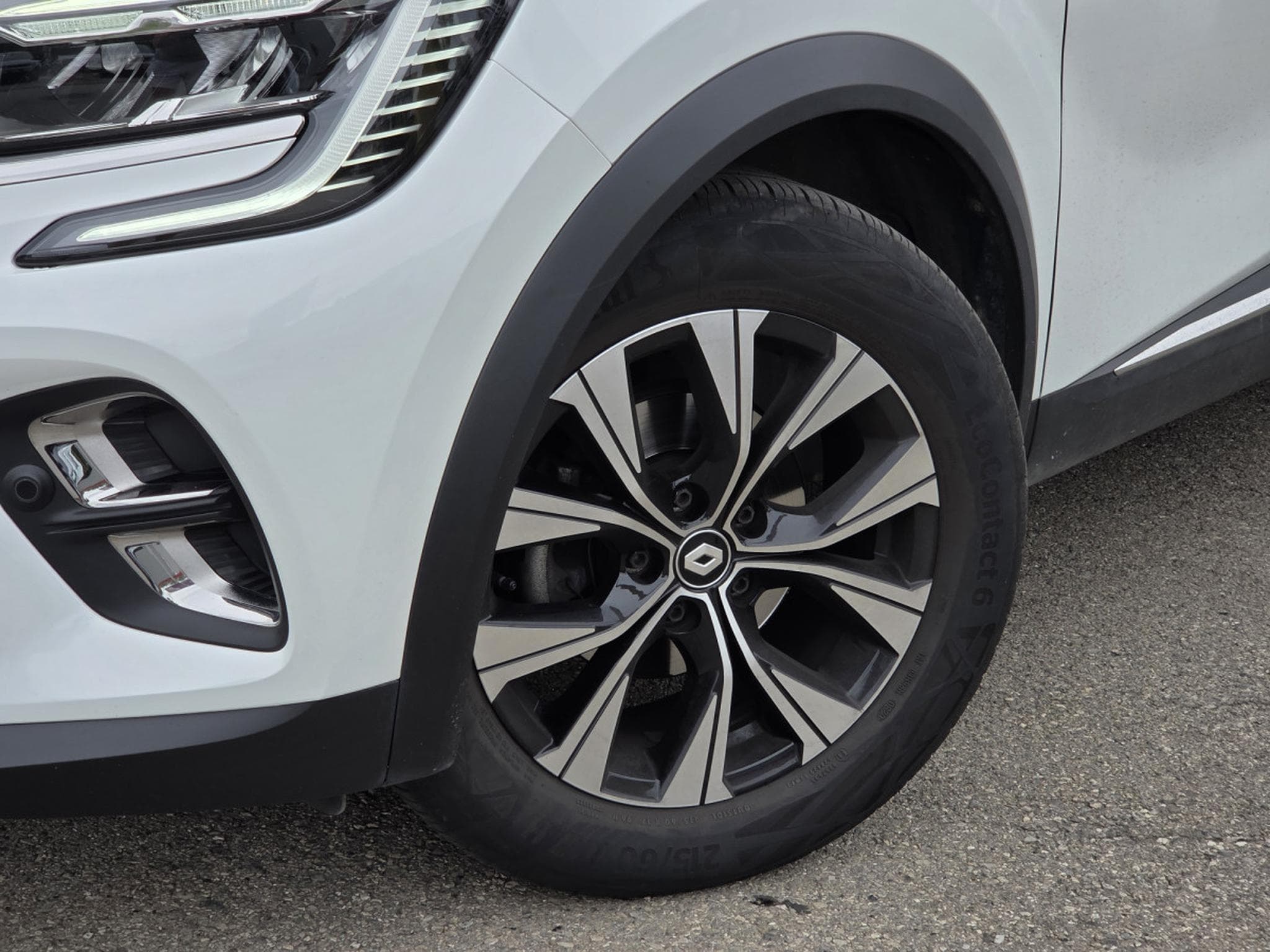 Renault Captur TCE 91CV BVM6 (2023) - Photo 3