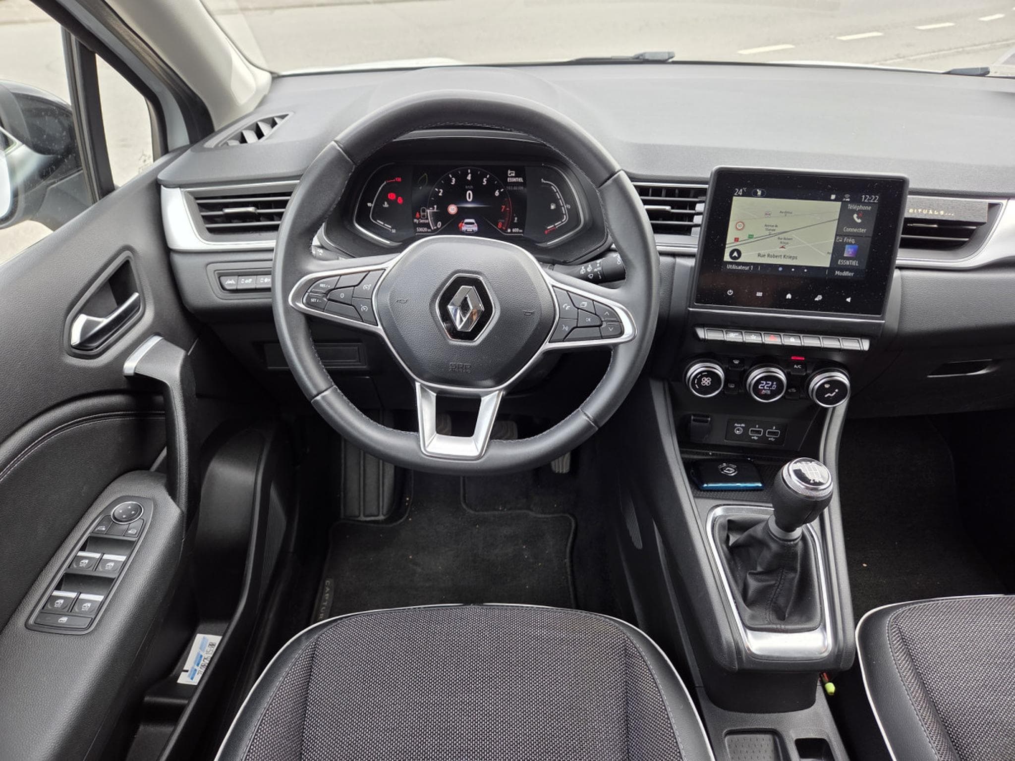 Renault Captur TCE 91CV BVM6 (2023) - Photo 11