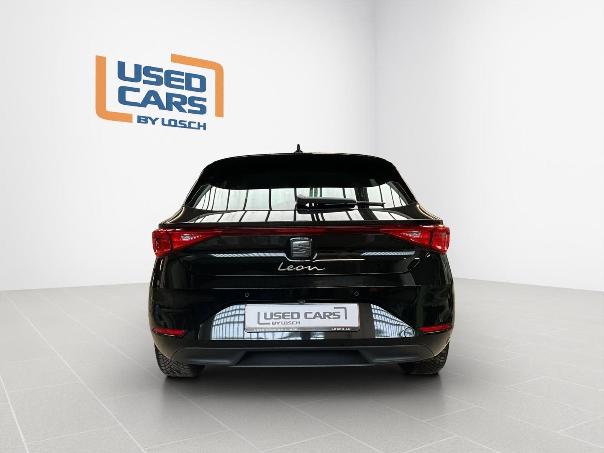 Seat Leon FR+P.Confort+Connectivity-Box+Full-Link+P,Rangement (2023) - Foto 7