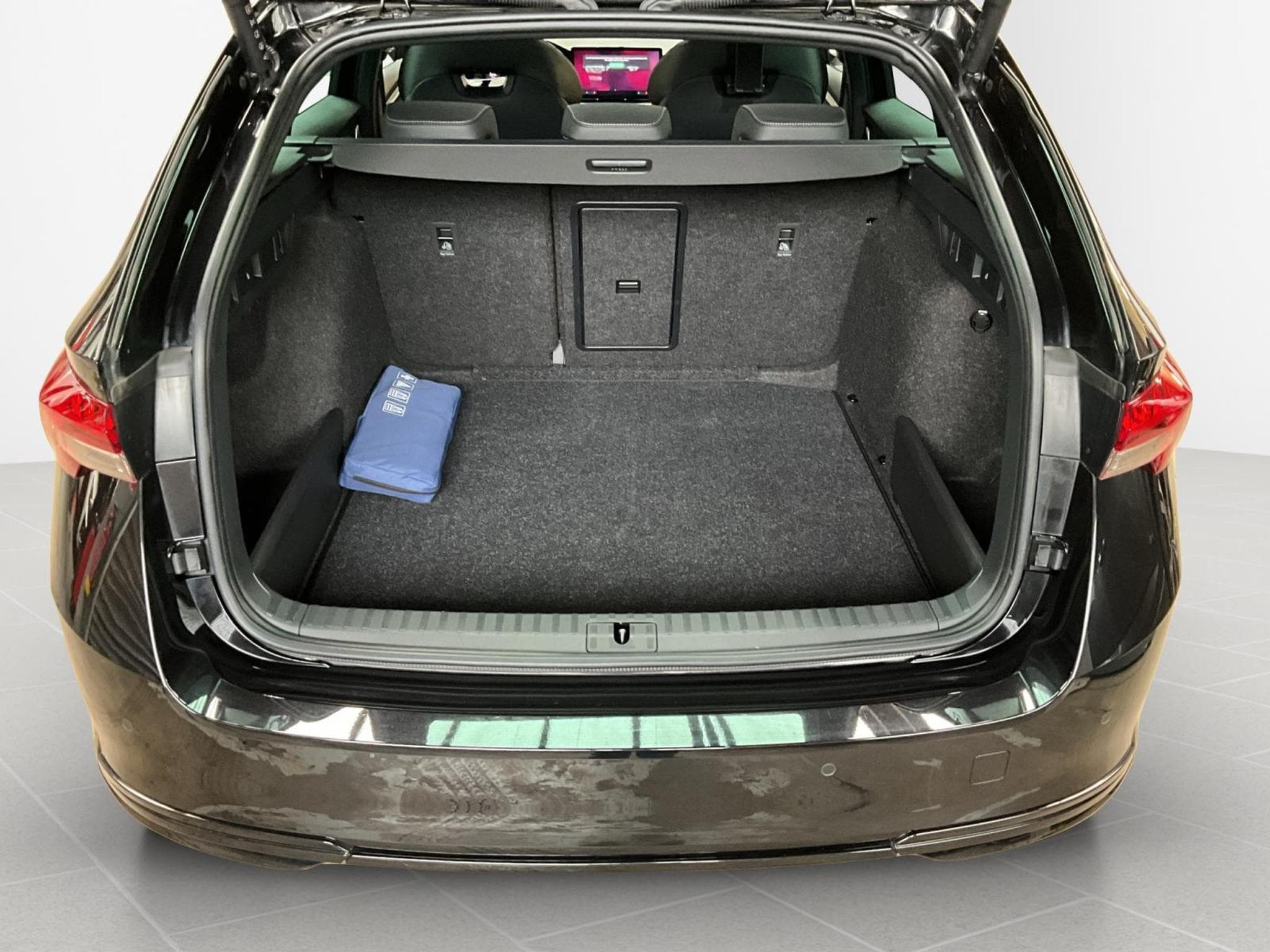 Skoda Octavia Sportline+DSG+DCC+P.Light&View+Pano+LED+Navi (2025) - Foto 17