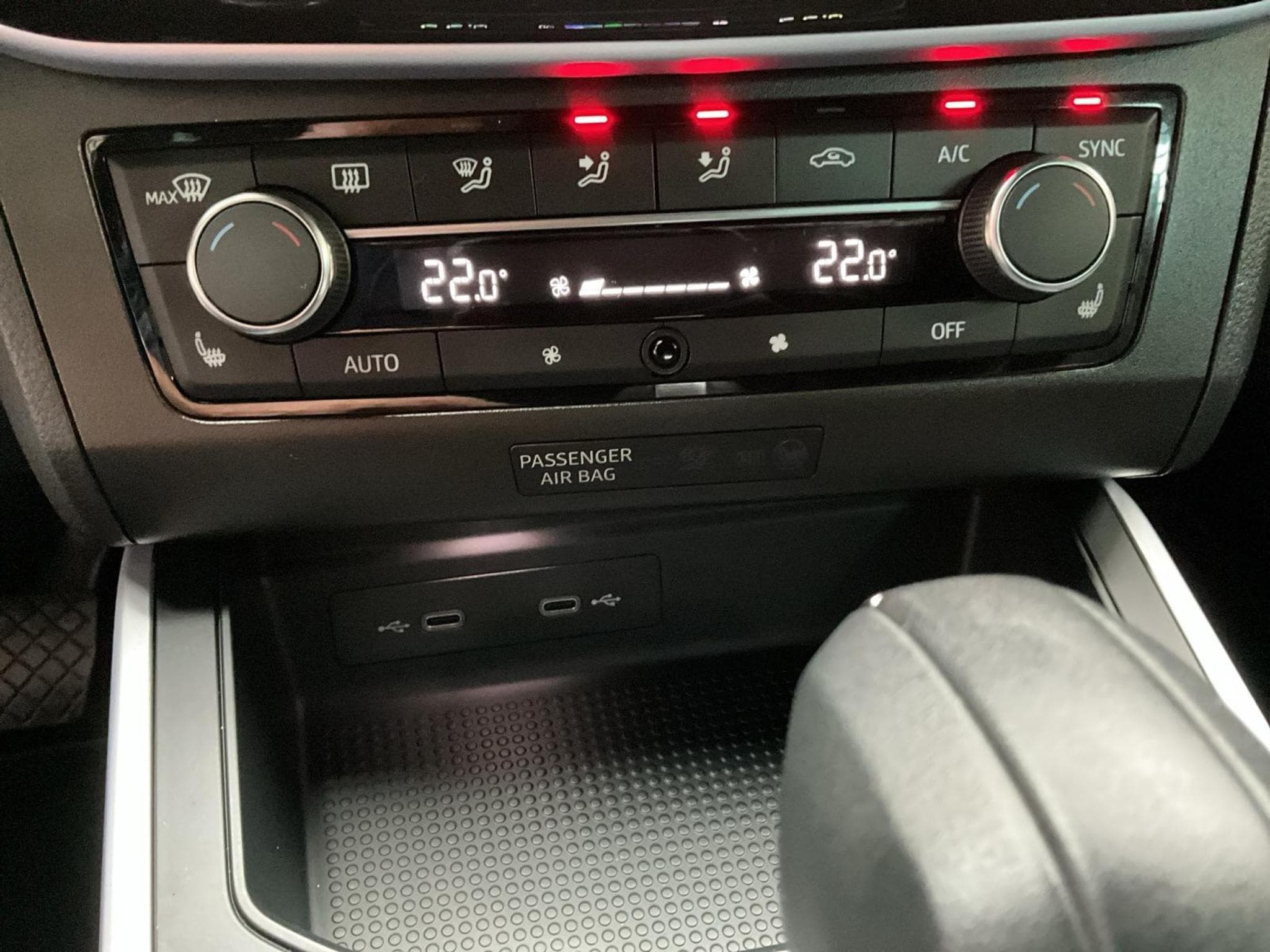 Seat Arona FR+DSG+P.Vision+Full-Led+Navi+Virtual-Cockpit (2022) - Foto 19