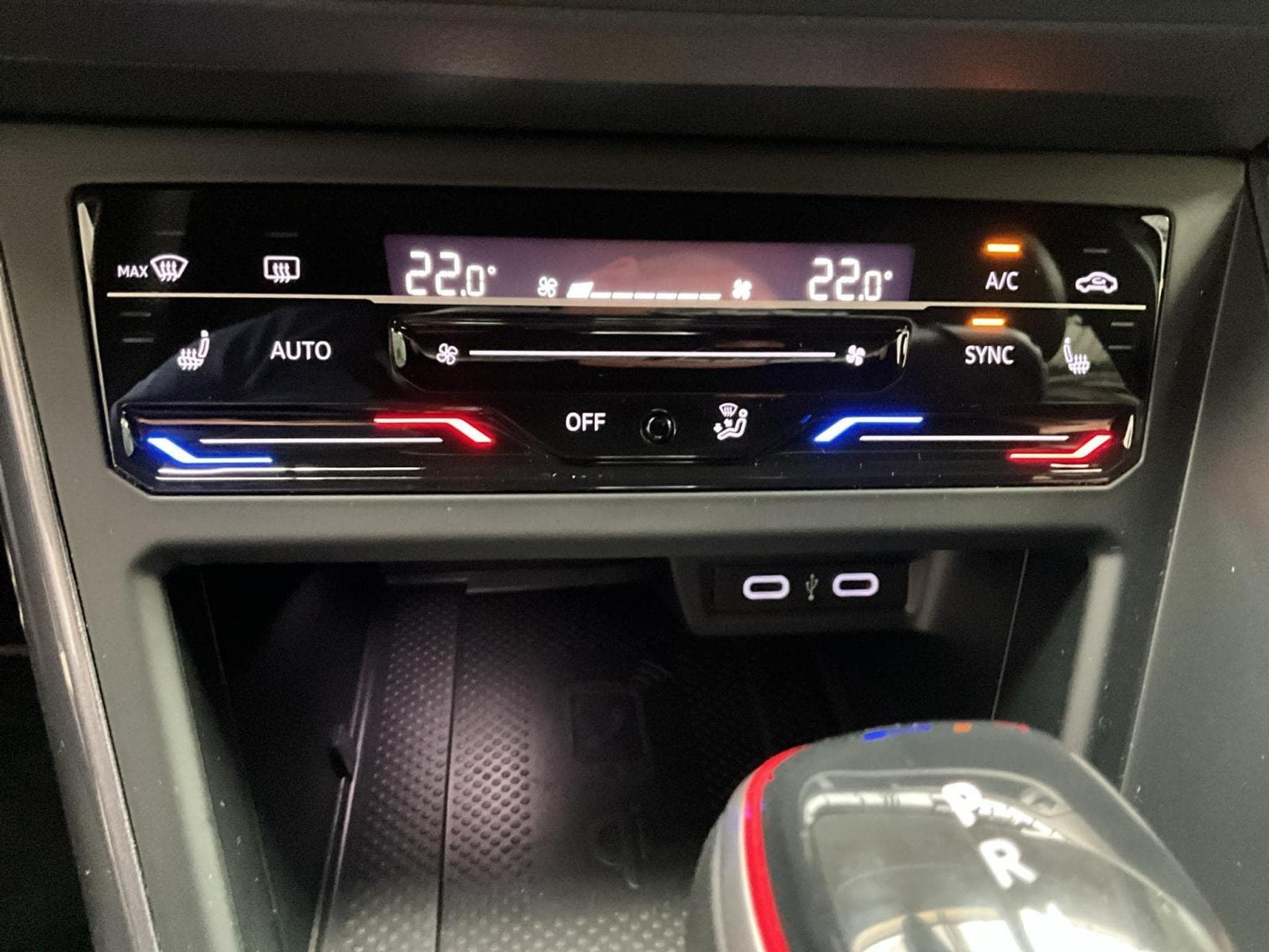 VW Polo GTI+DSG+Sport-Select+LM18+Art-Velours+P.Lumiere (2022) - Foto 19