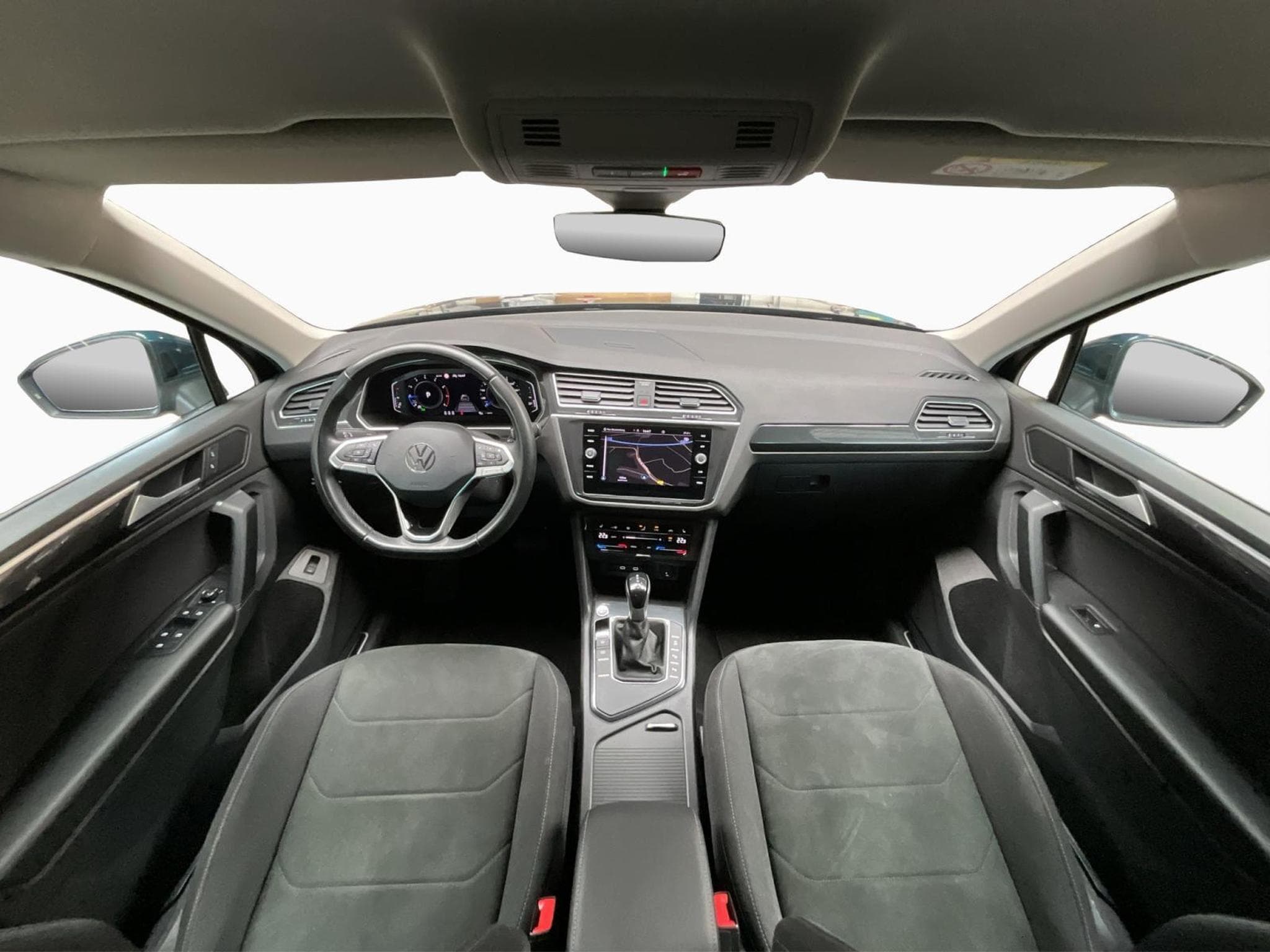 VW Tiguan Elegance+DSG+P.Aide+Led+Navi (2023) - Photo 2