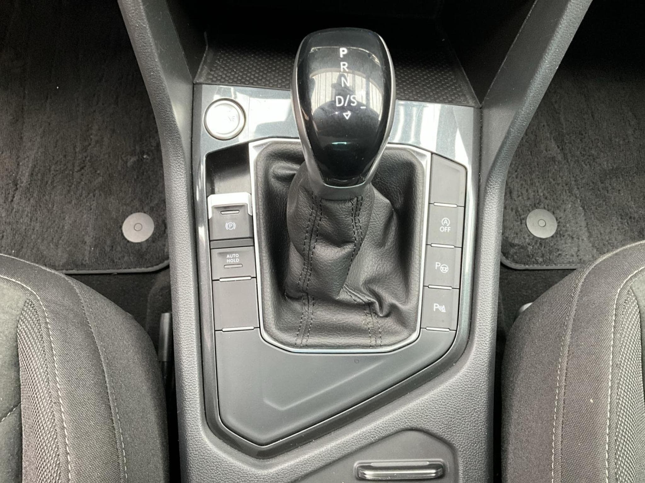 VW Tiguan Elegance+DSG+P.Aide+Led+Navi (2023) - Photo 12