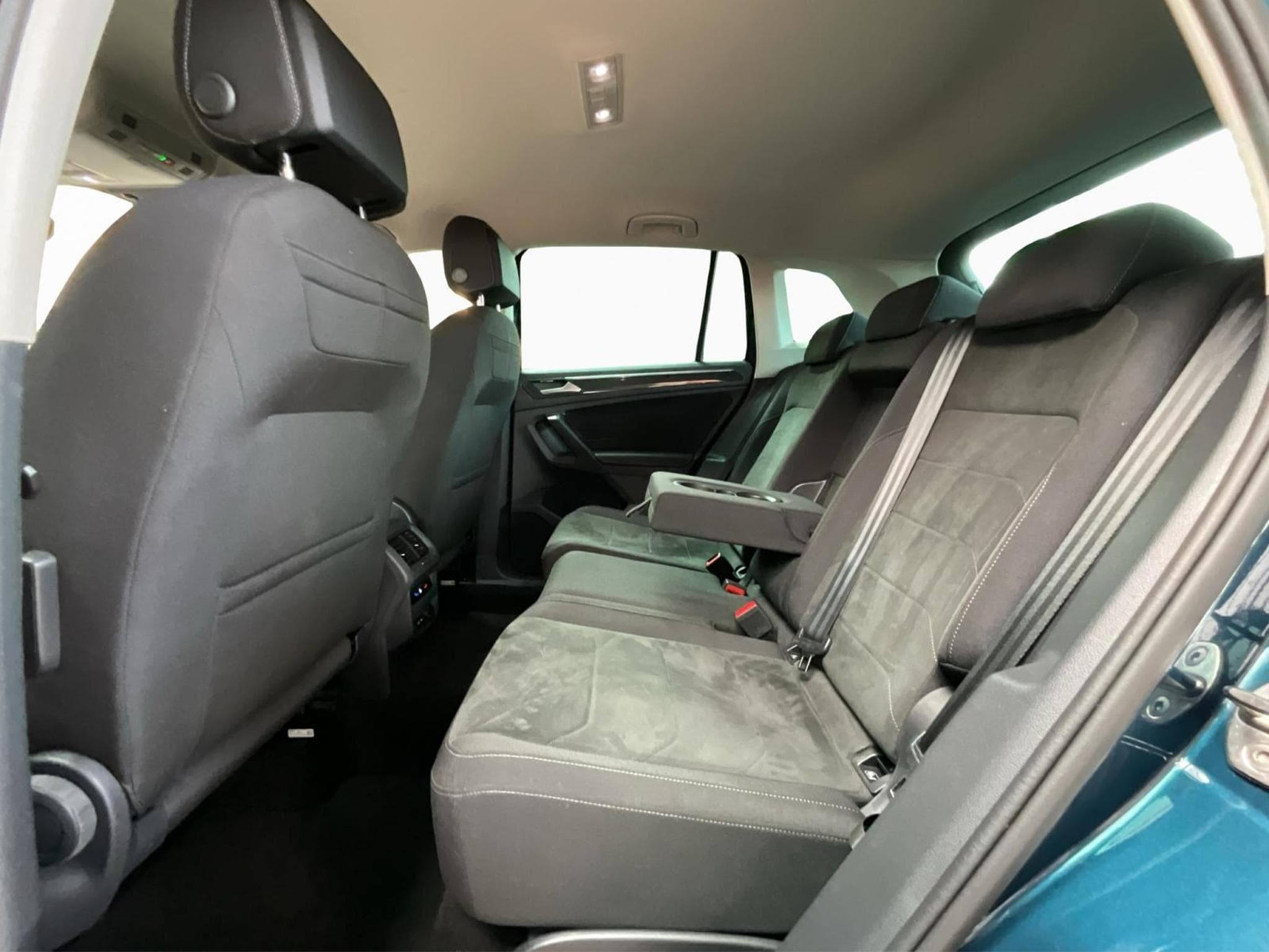 VW Tiguan Elegance+DSG+P.Aide+Led+Navi (2023) - Photo 15