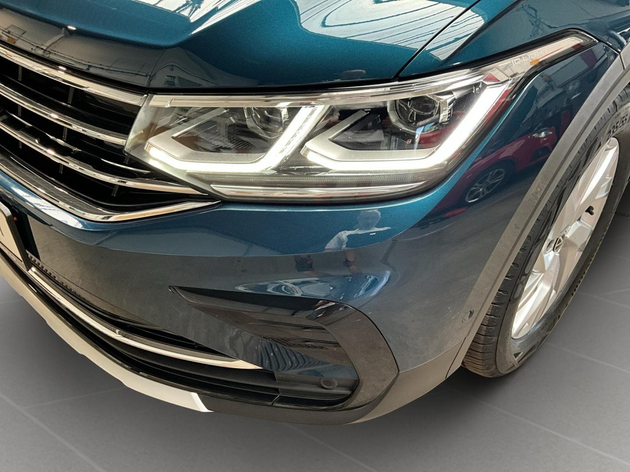 VW Tiguan Elegance+DSG+P.Aide+Led+Navi (2023) - Photo 17